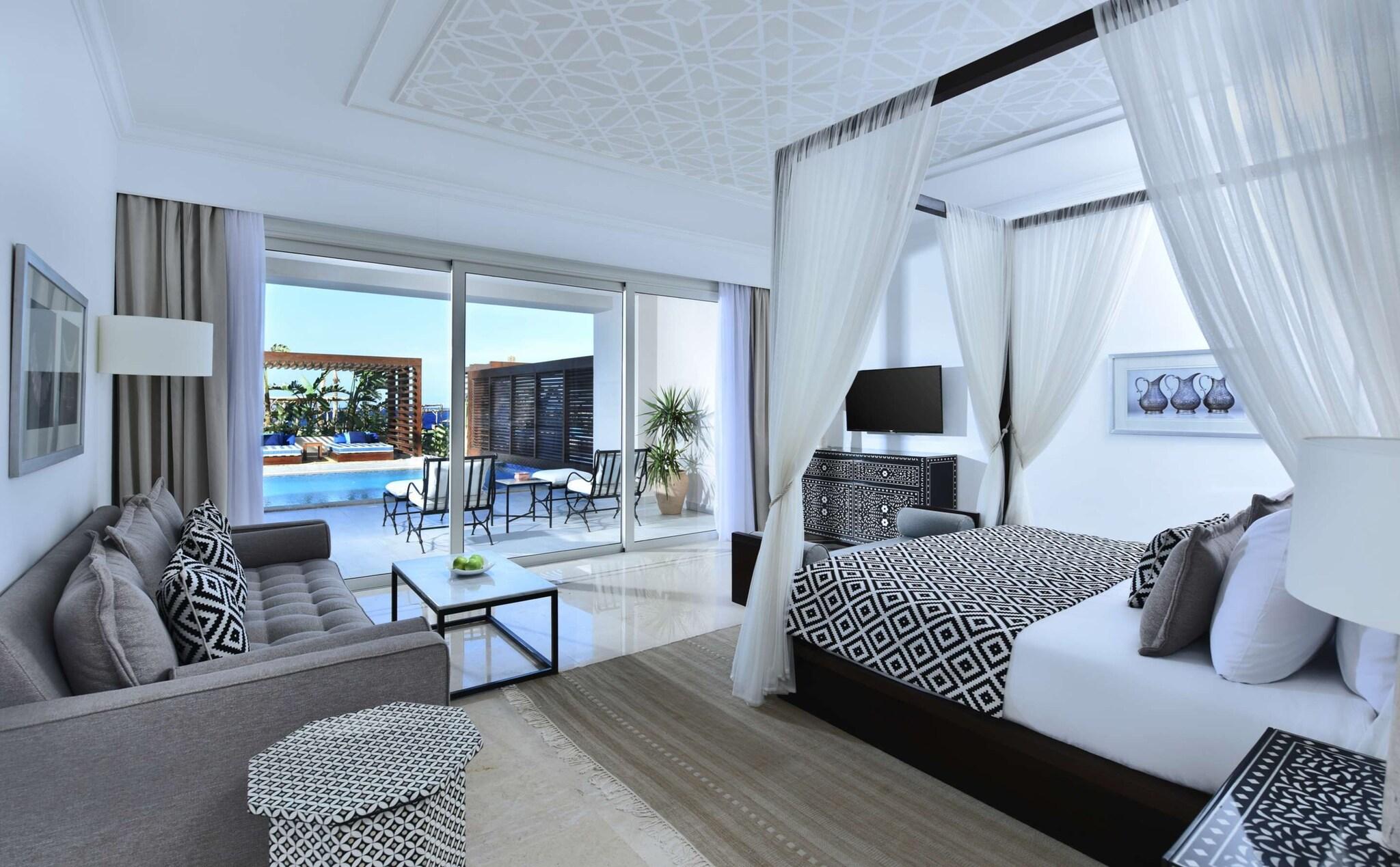 Suite with Private Pool