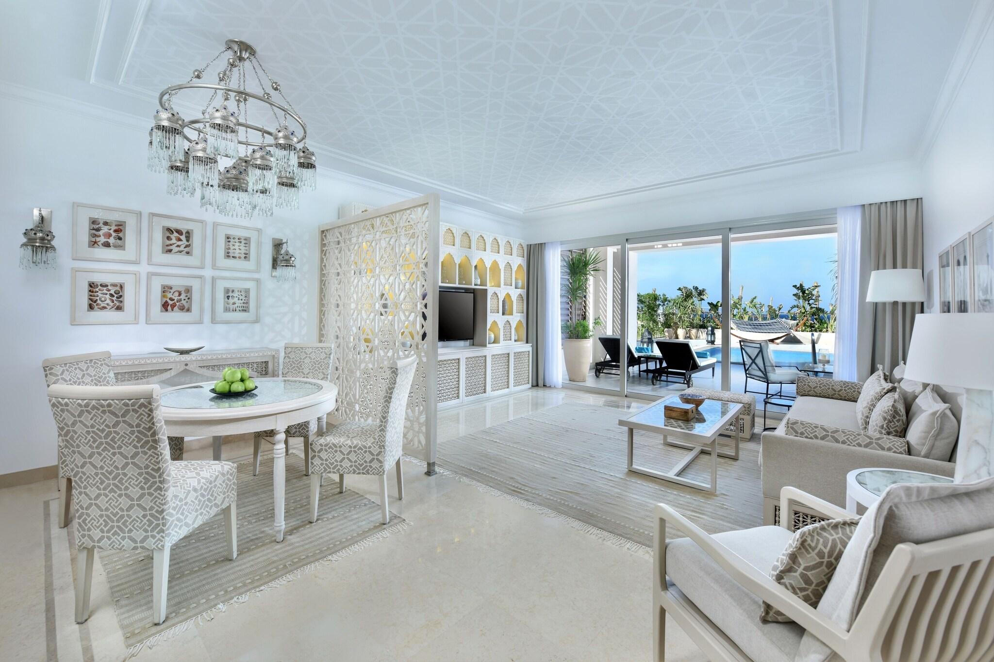 Suite with Private Pool