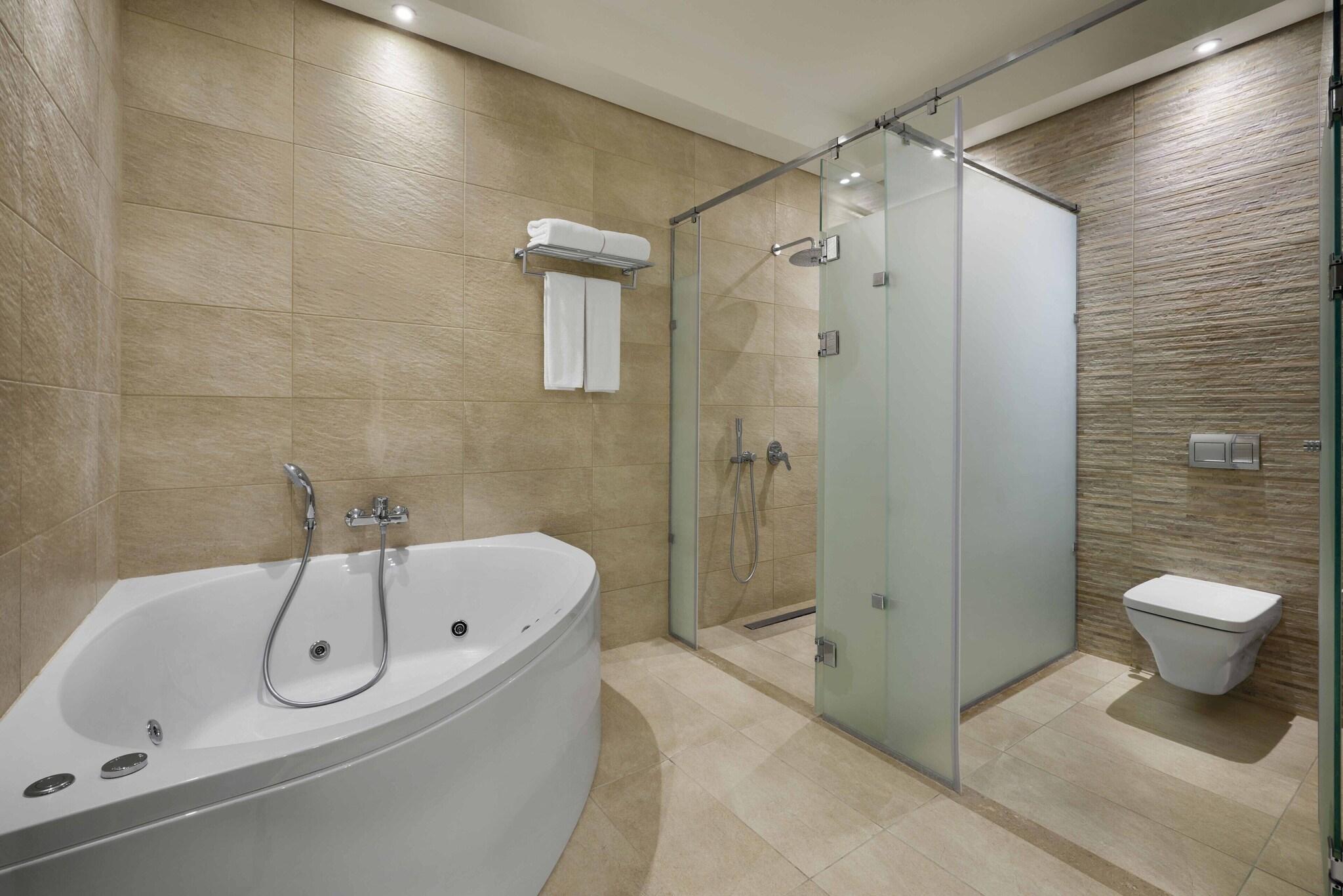 Single Deluxe with Views