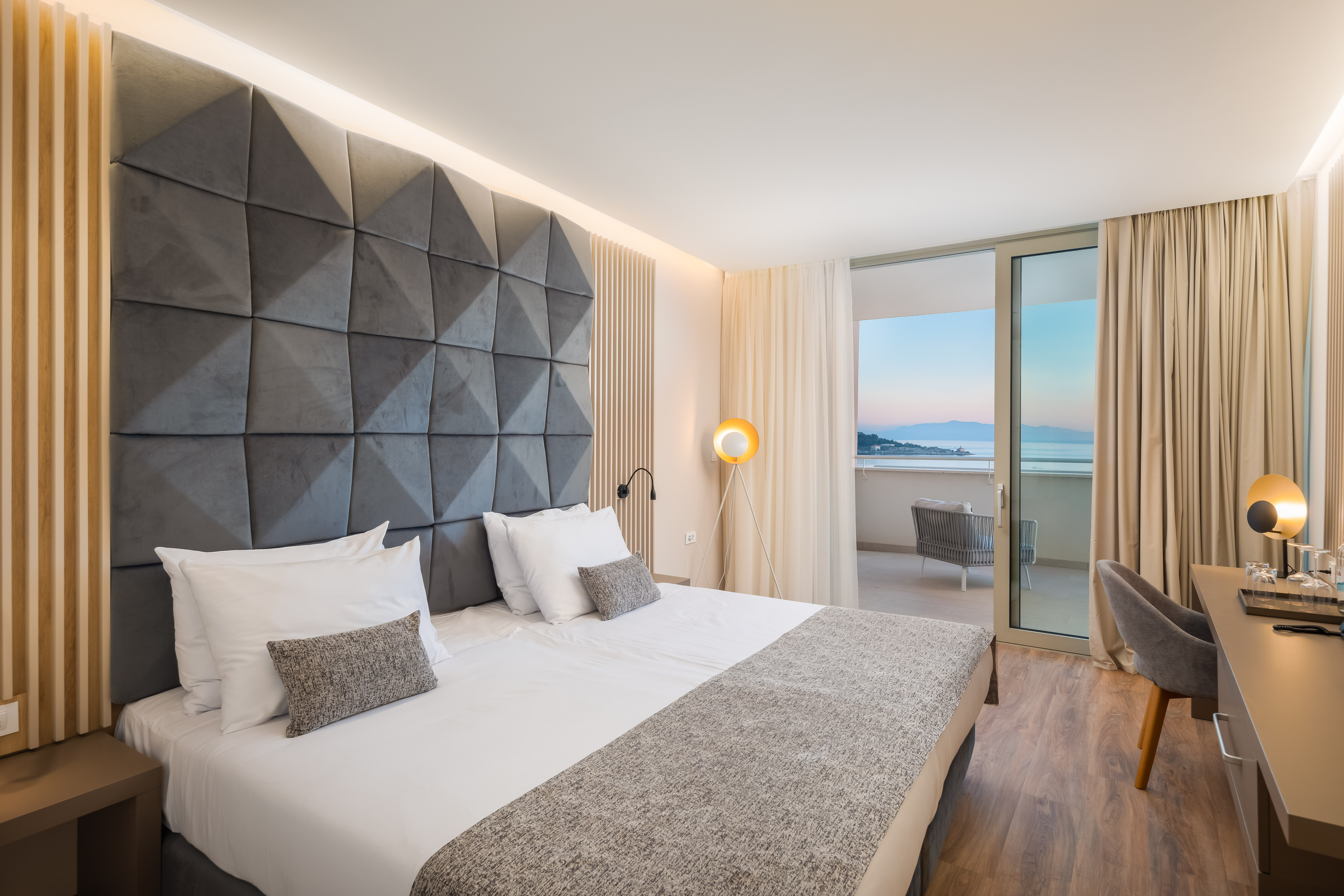 Suite Grand with Views