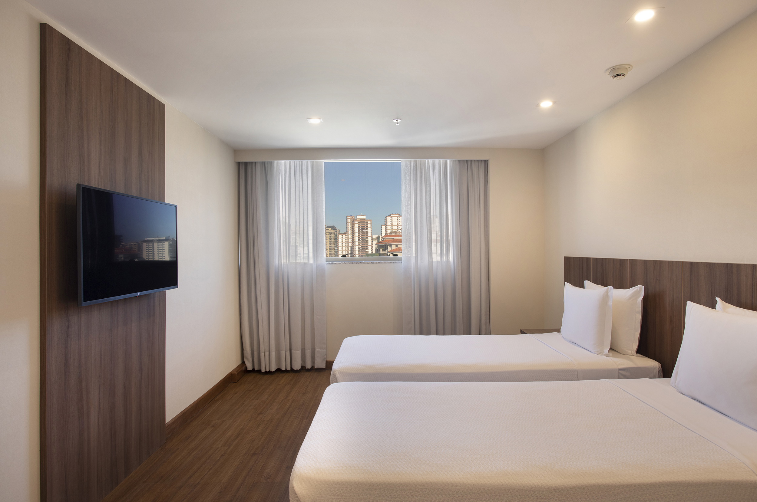 Twin Executive Superior