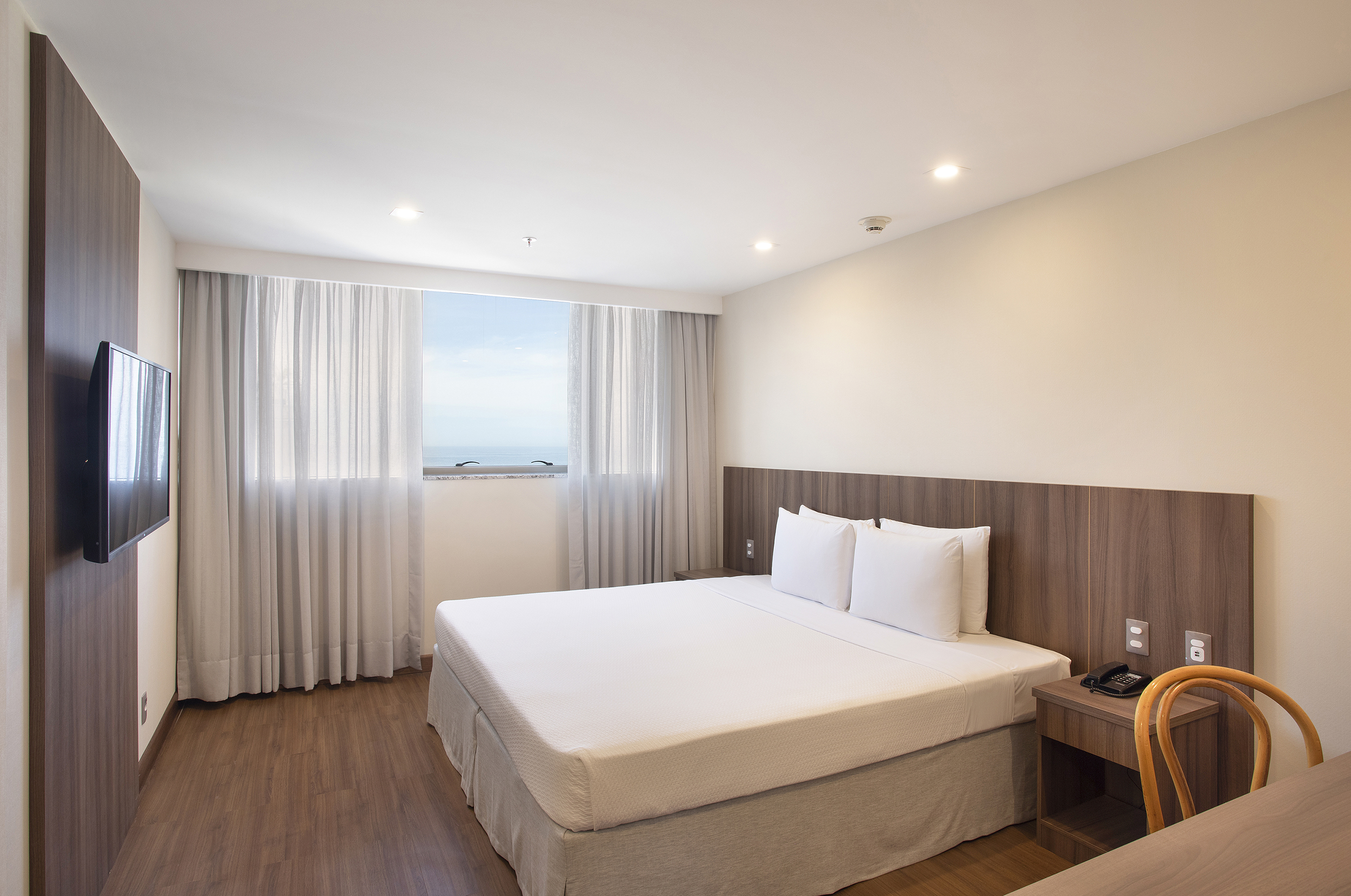 Double Executive Superior