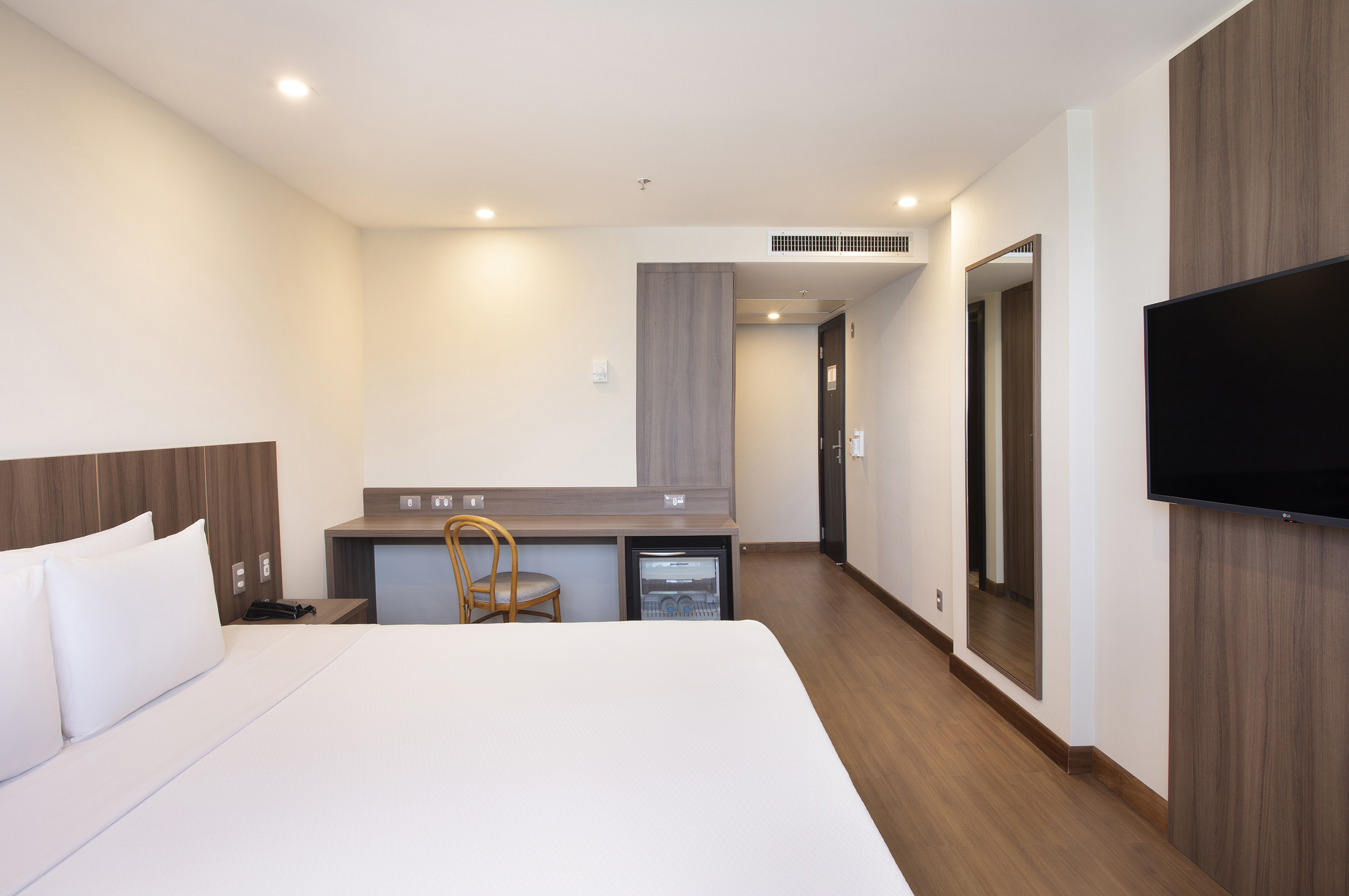 Double Executive Superior