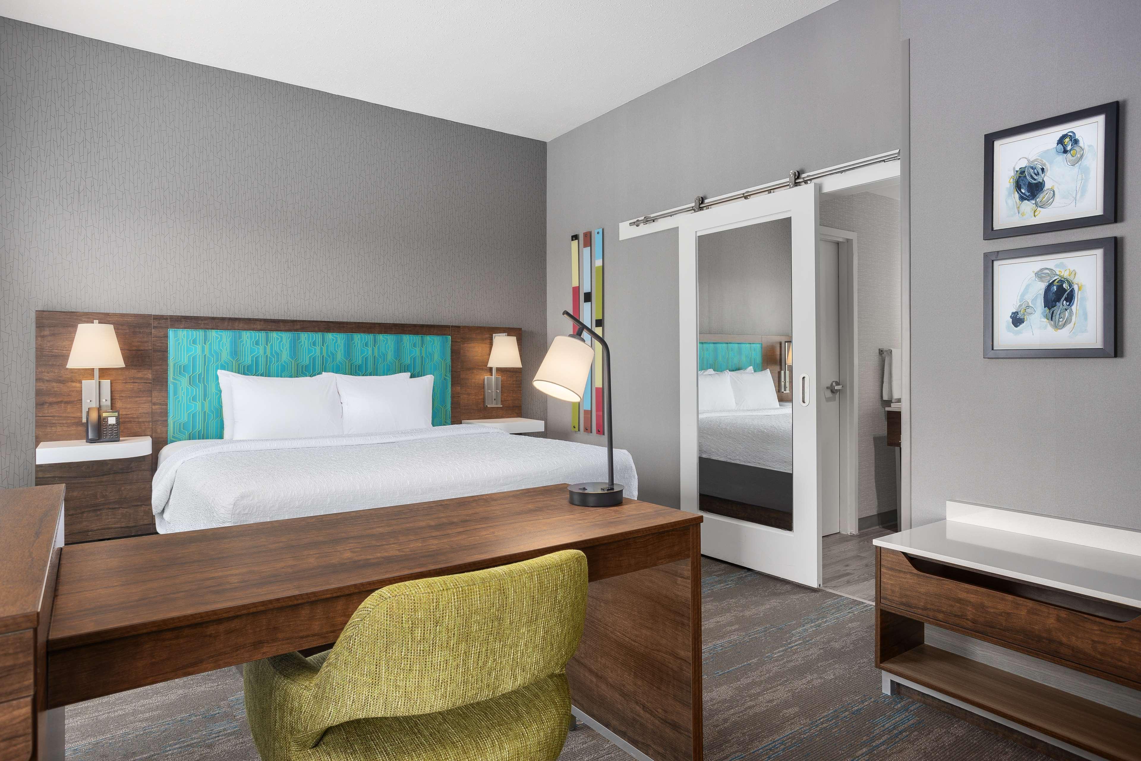 Studio King Bed Non Smoking