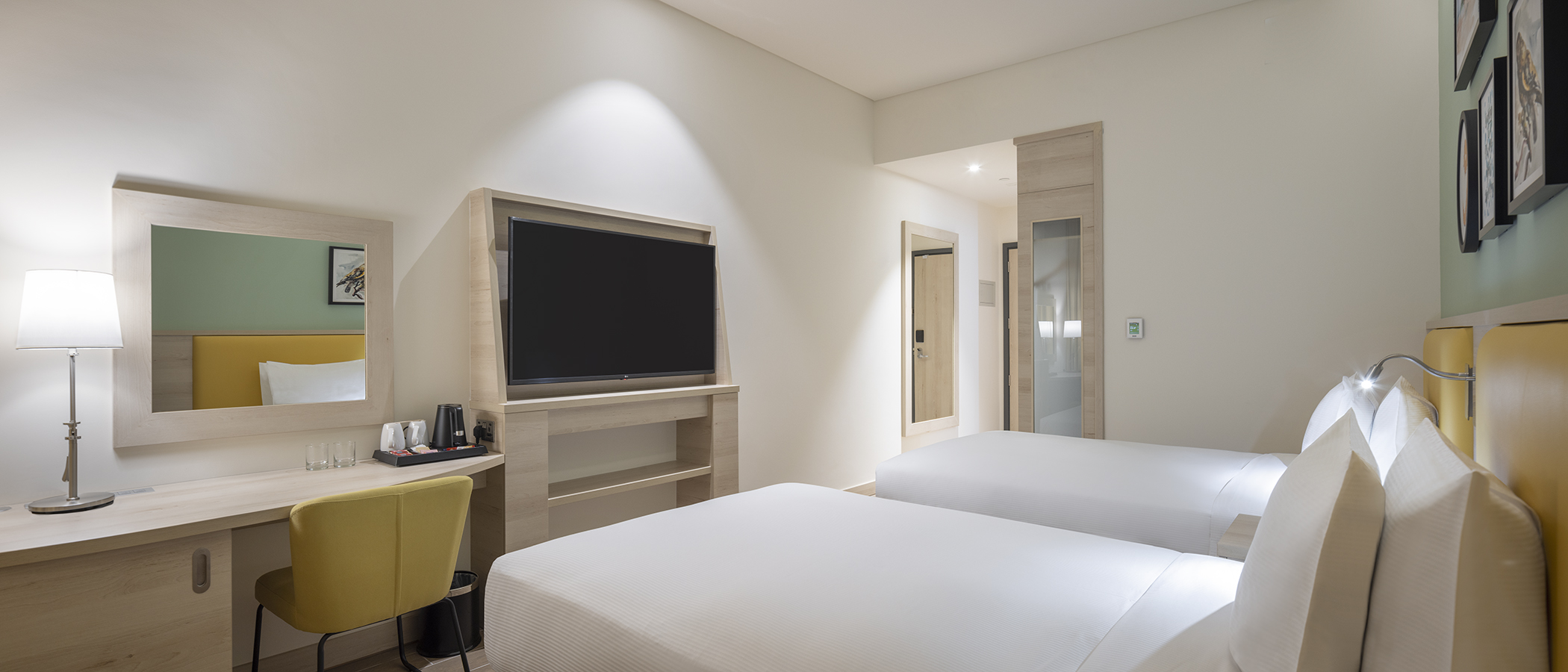 Family Room Connecting Room