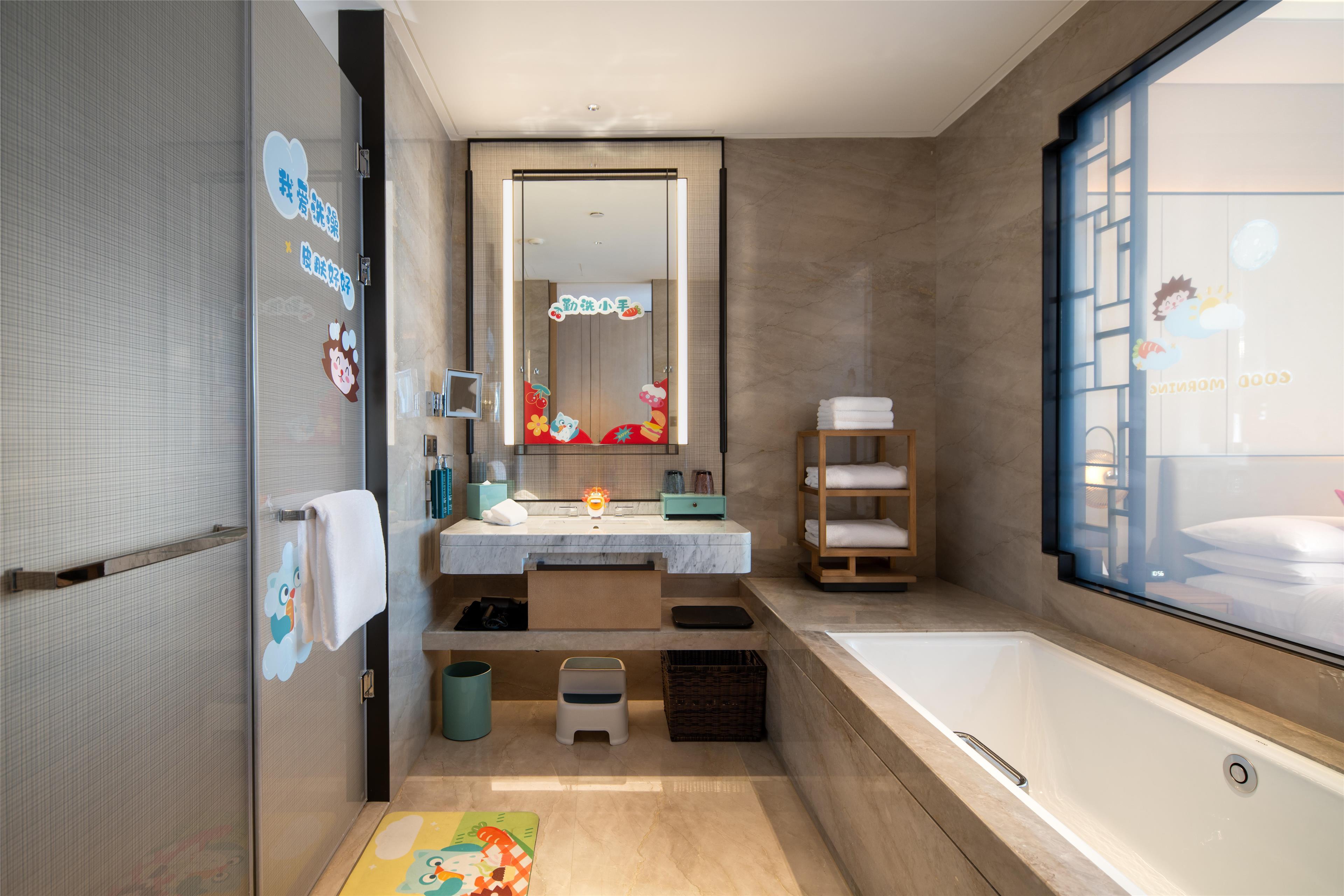 Family Room King Size Bed