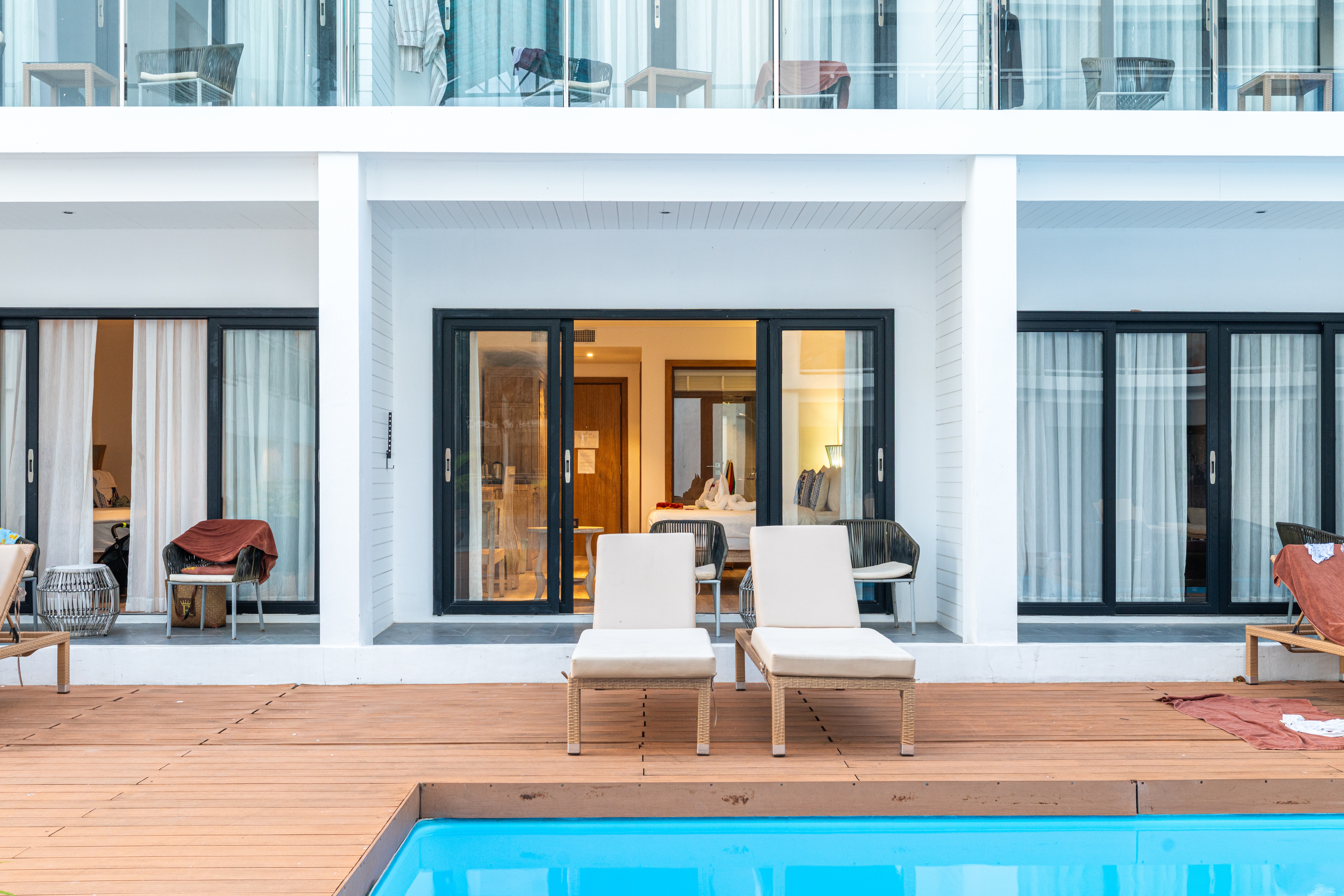 Double Deluxe Pool View