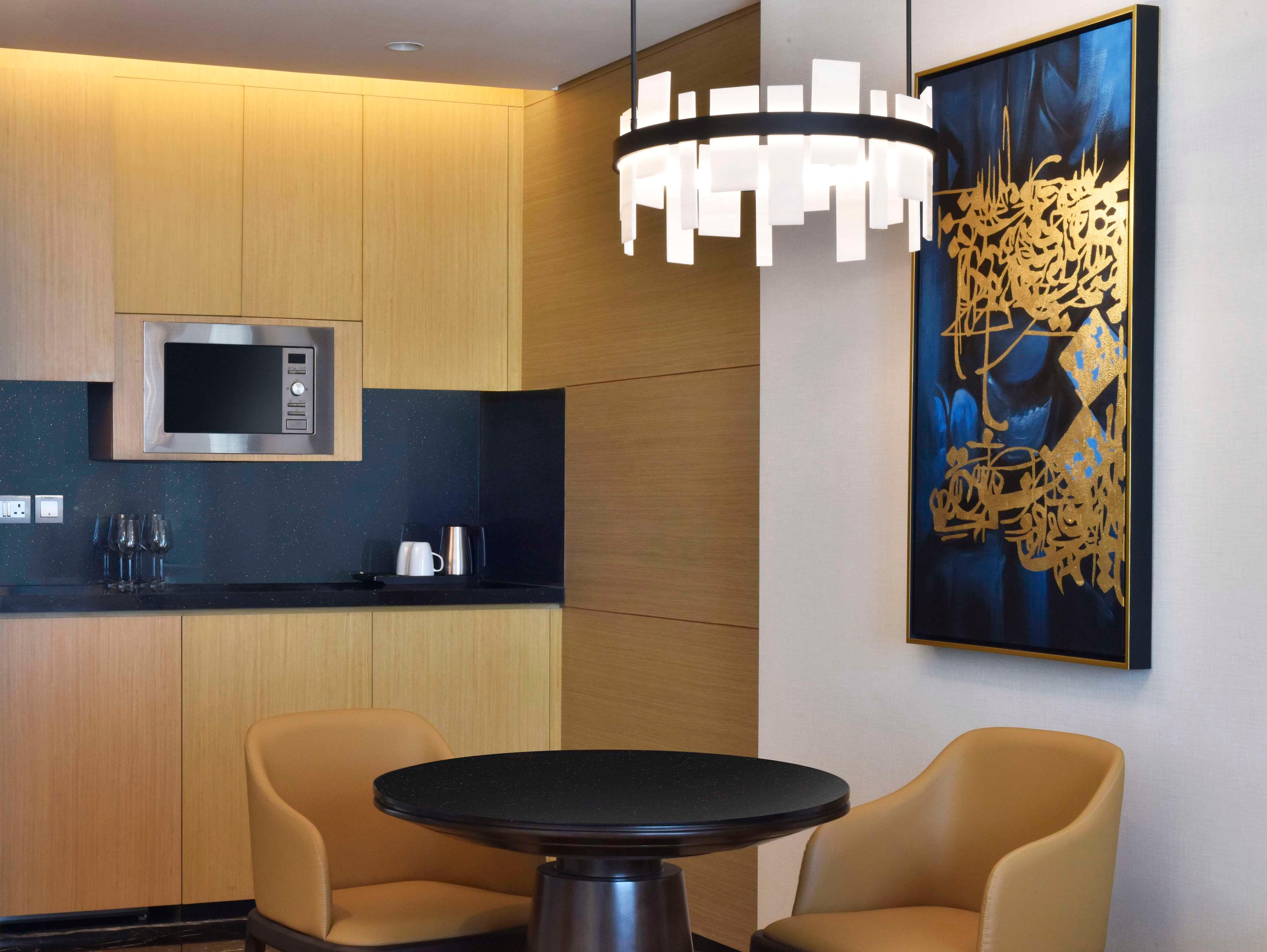 Studio King Size Bed