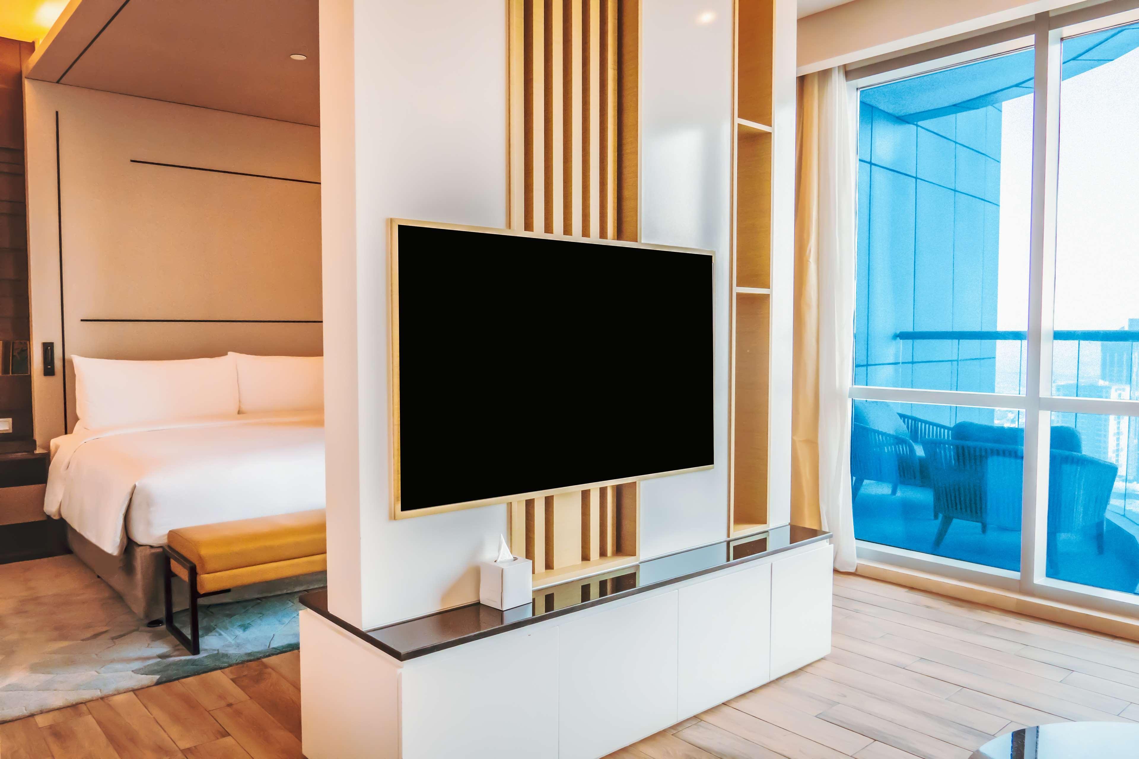 Studio Deluxe King Bed