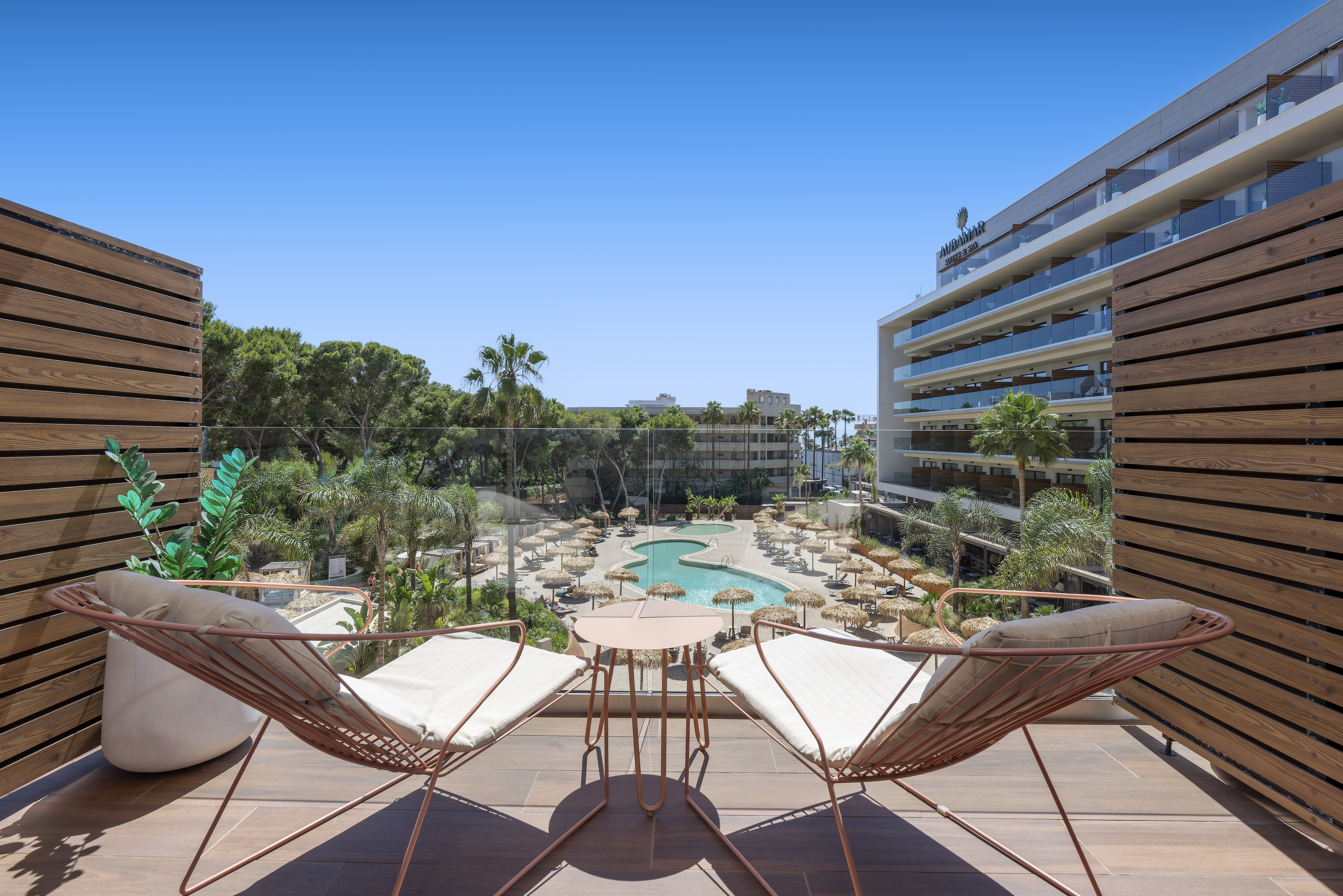 Junior Suite Pool View