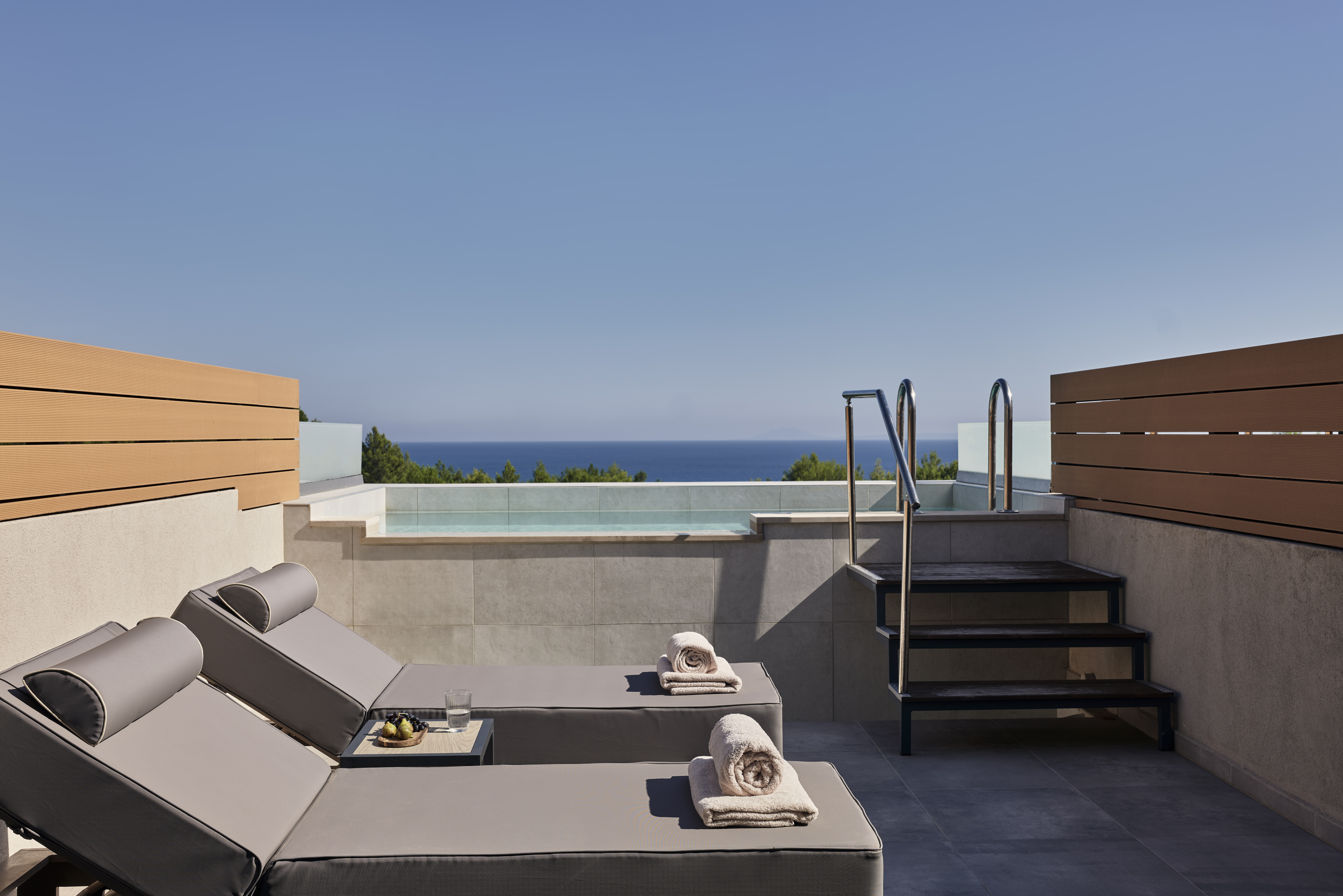 Junior Suite Sea View with Private Pool