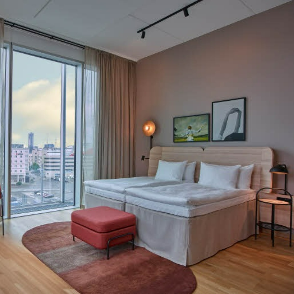 Family Room Superior