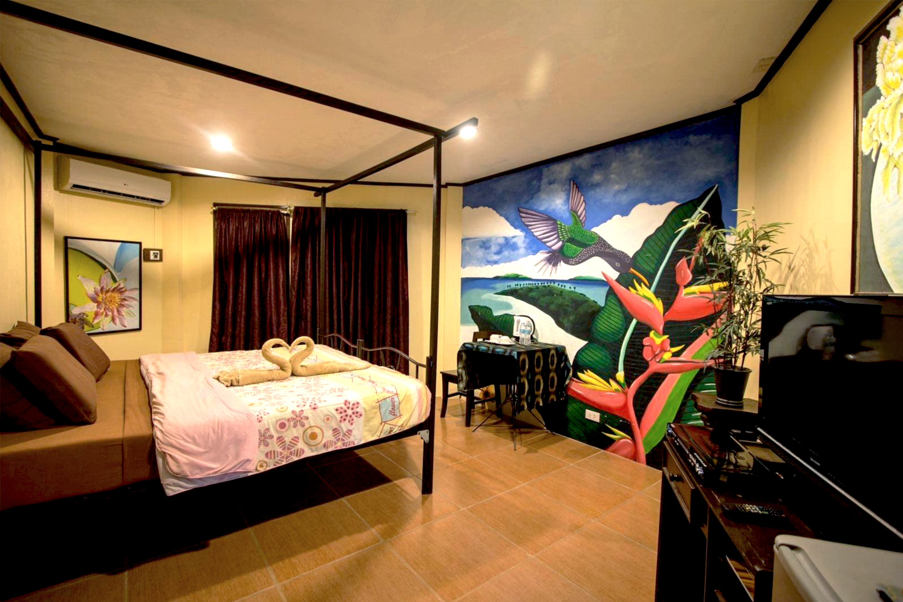 Double or Twin Deluxe Partial Ocean View