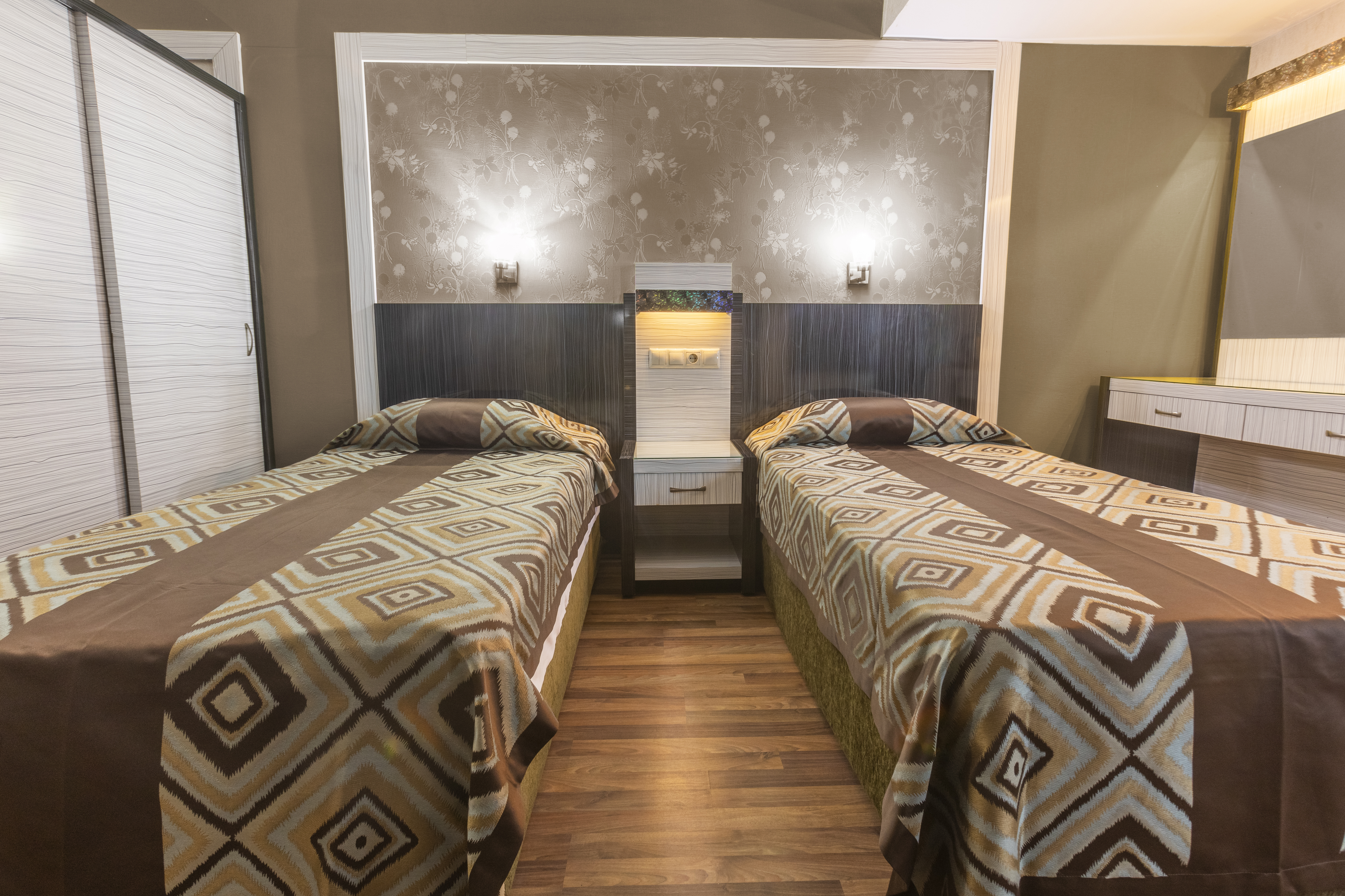 Family Room Superior