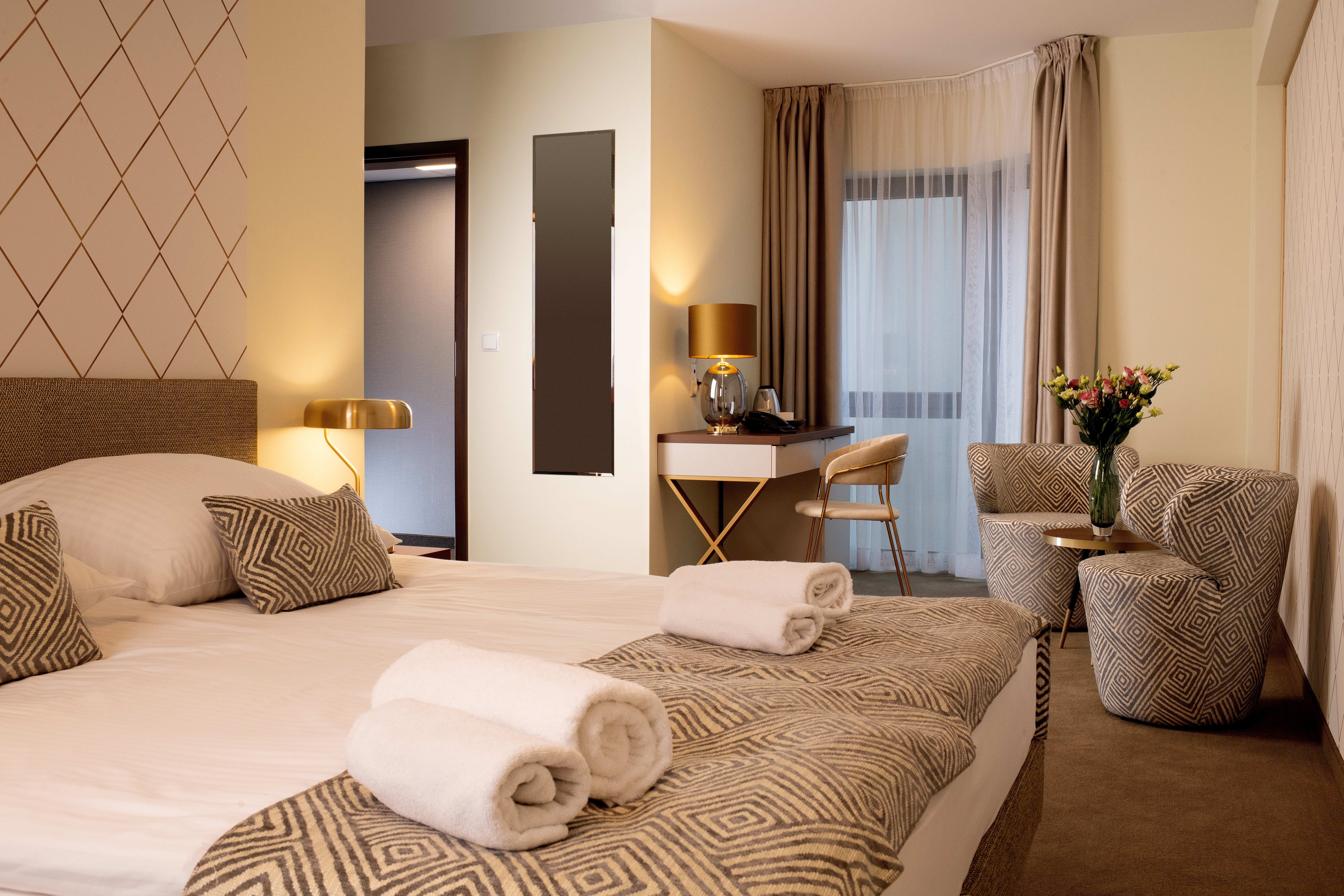 Double or Twin Standard