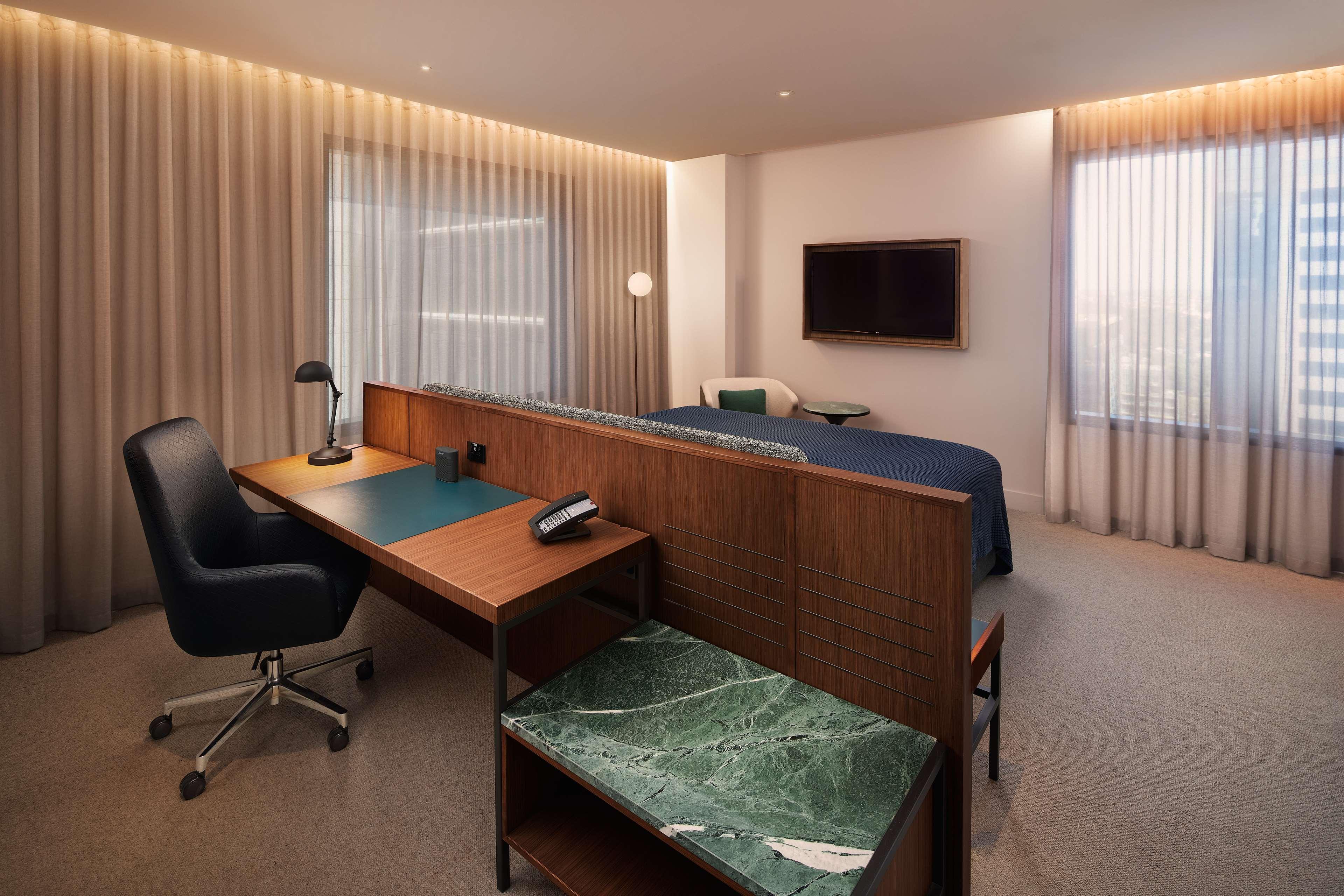 Double Club Executive