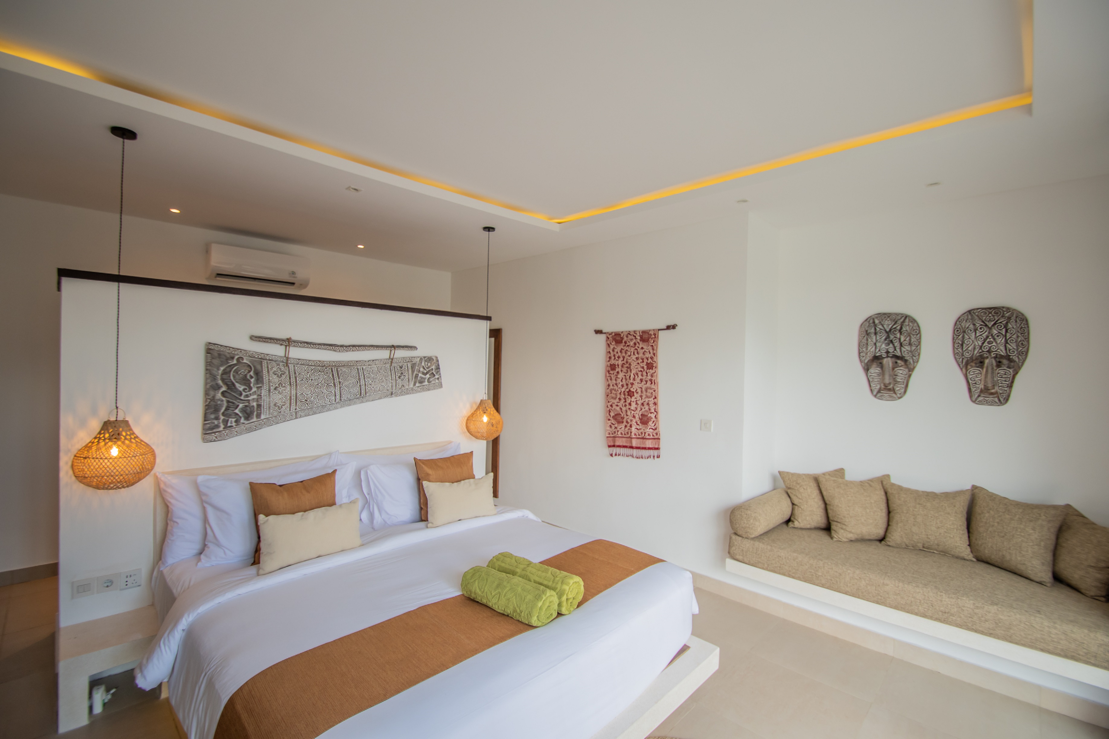 Villa Five Bedrooms with Private Pool