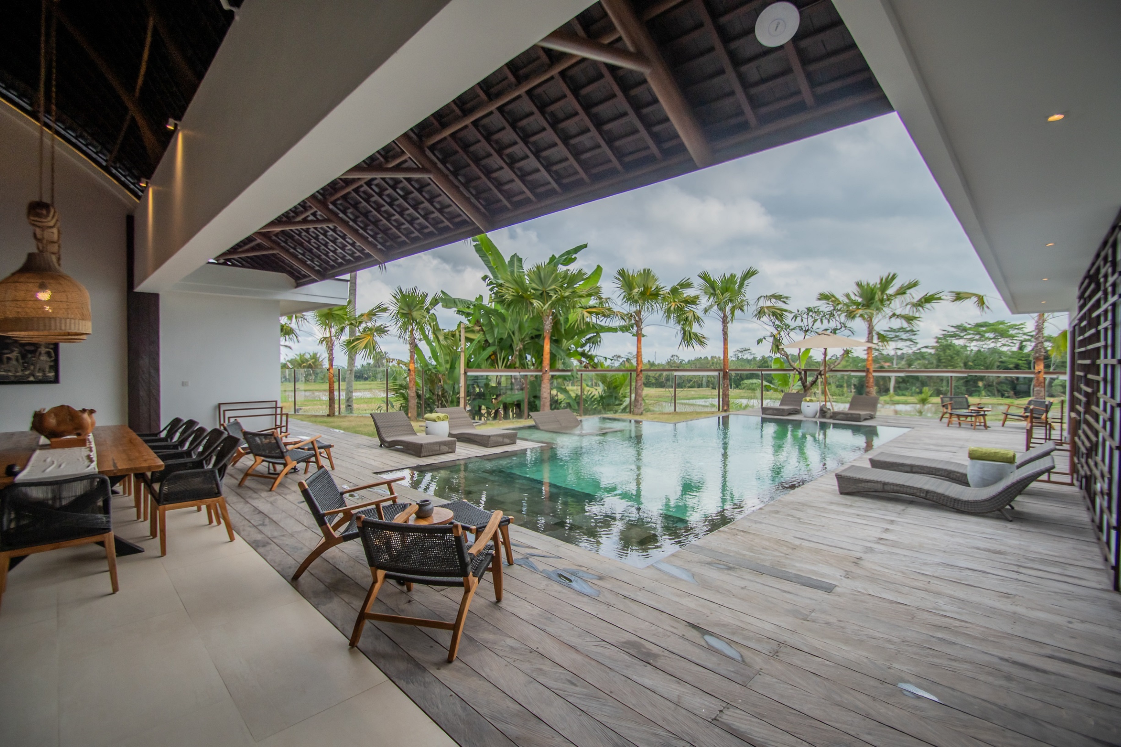 Villa Five Bedrooms with Private Pool