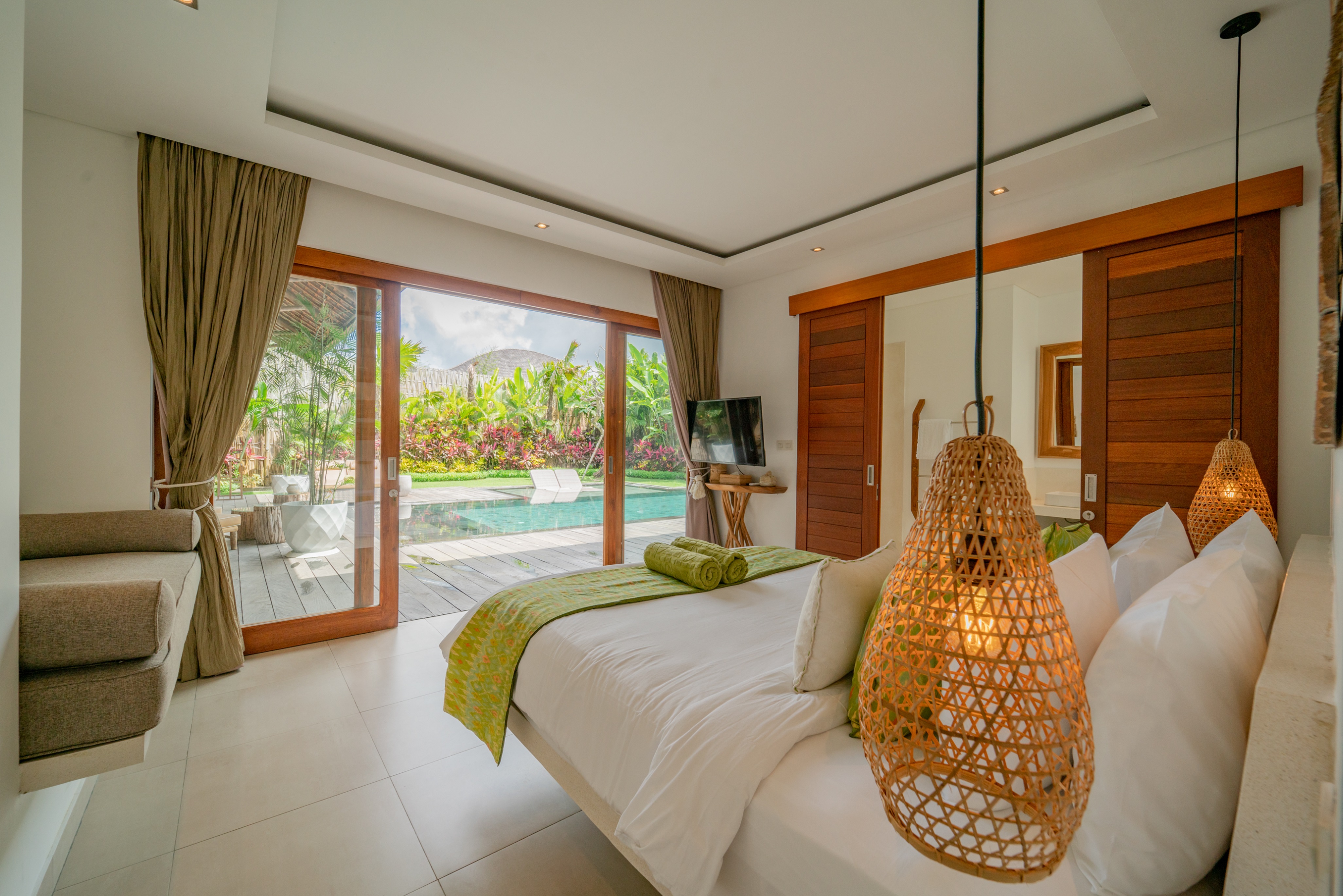 Villa Three Bedrooms with Private Pool