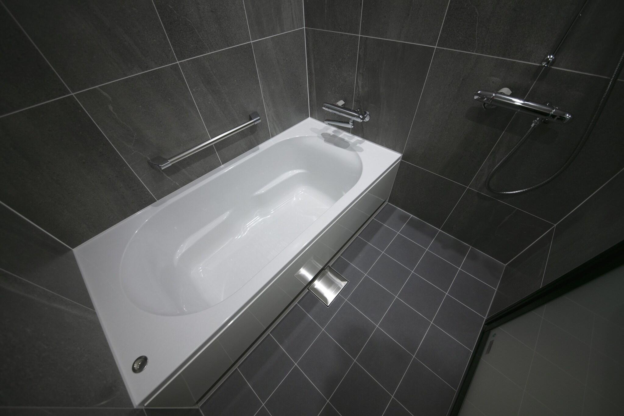 Triple Deluxe Two Beds