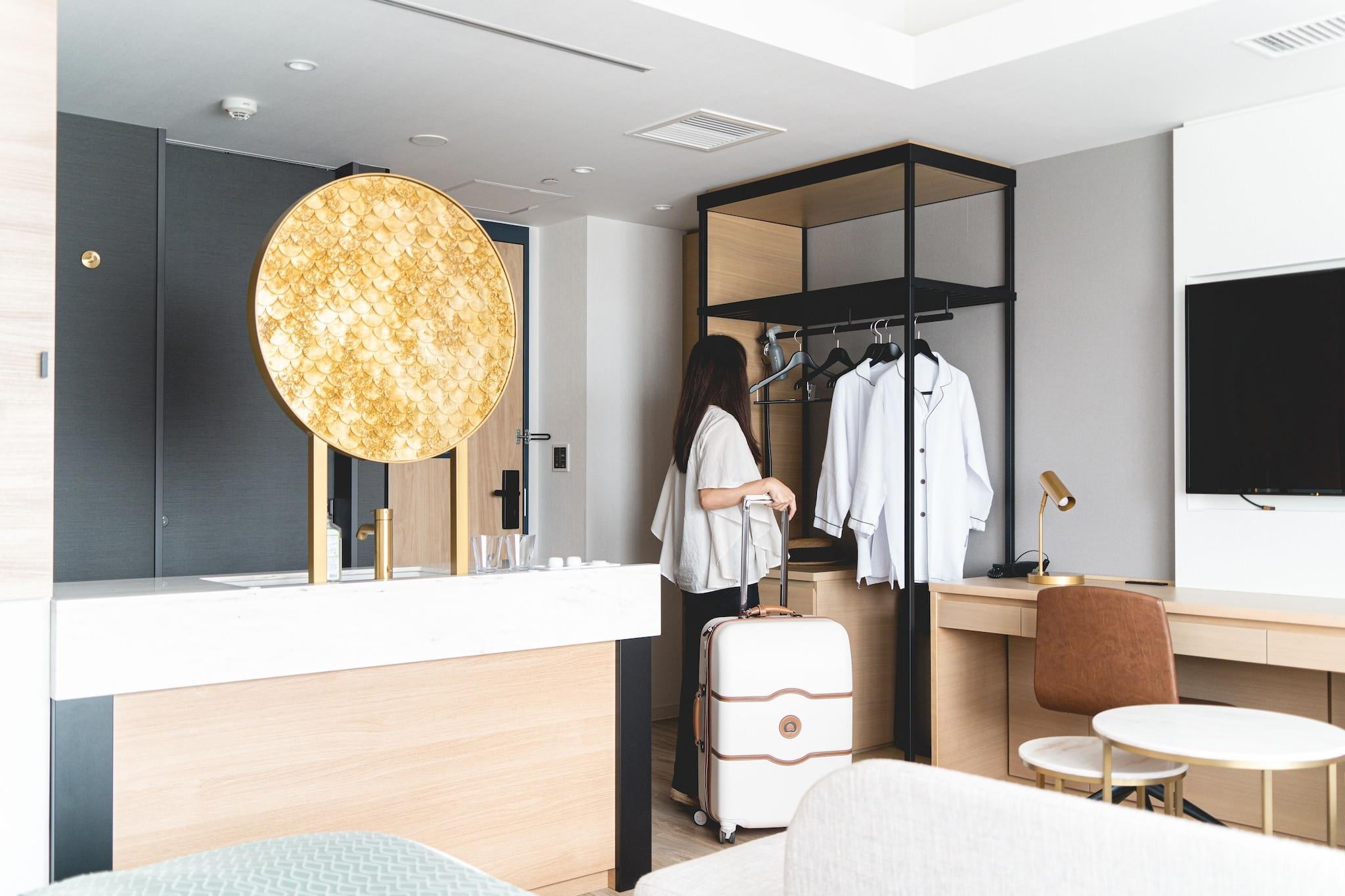 Triple Deluxe Two Beds