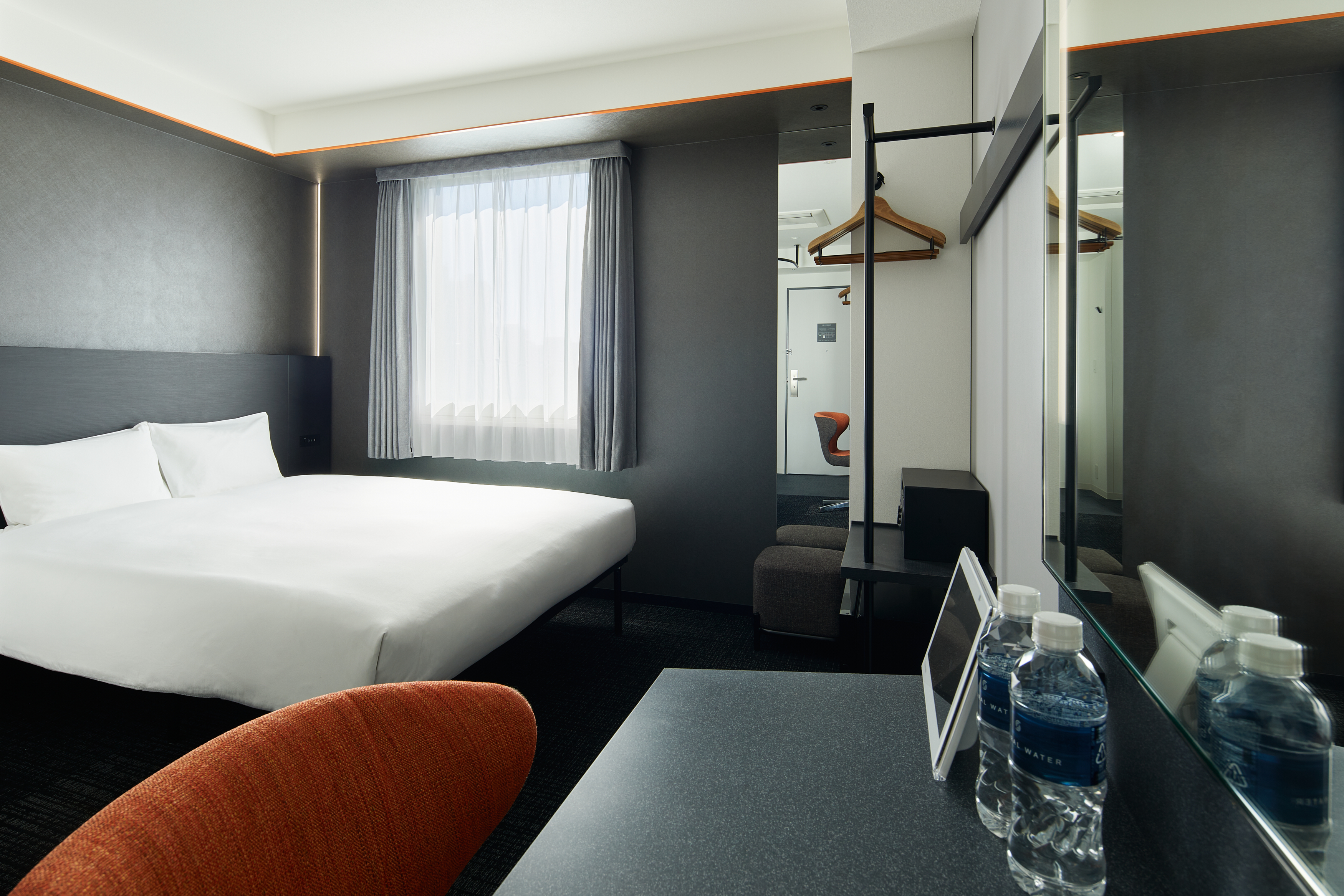 Double Queen Size Bed