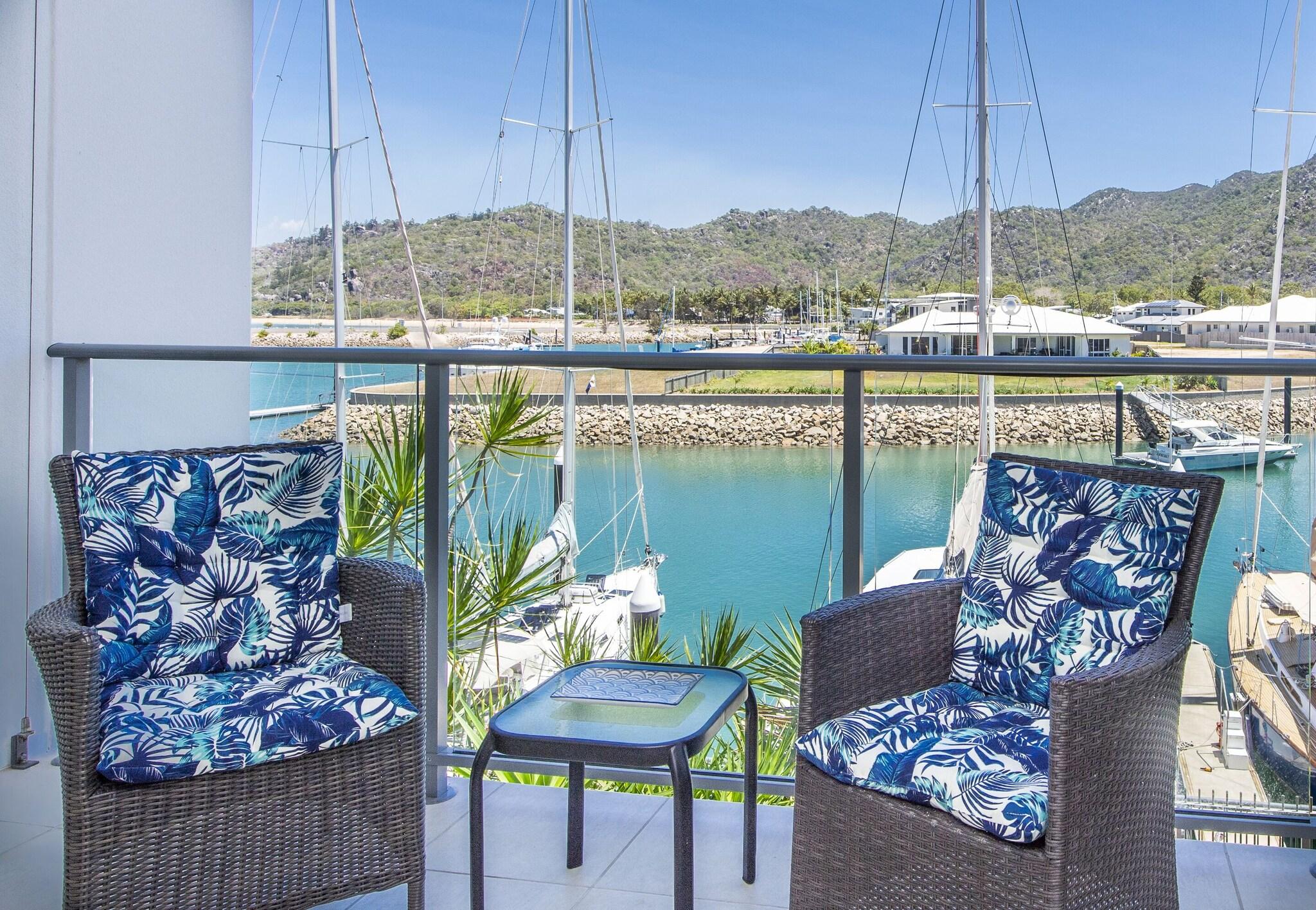 Studio Classic King Bed