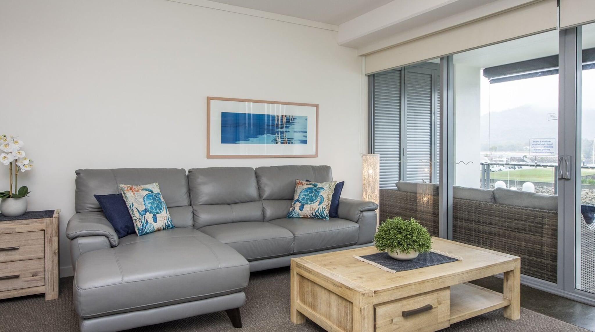 Studio Superior Queen Bed