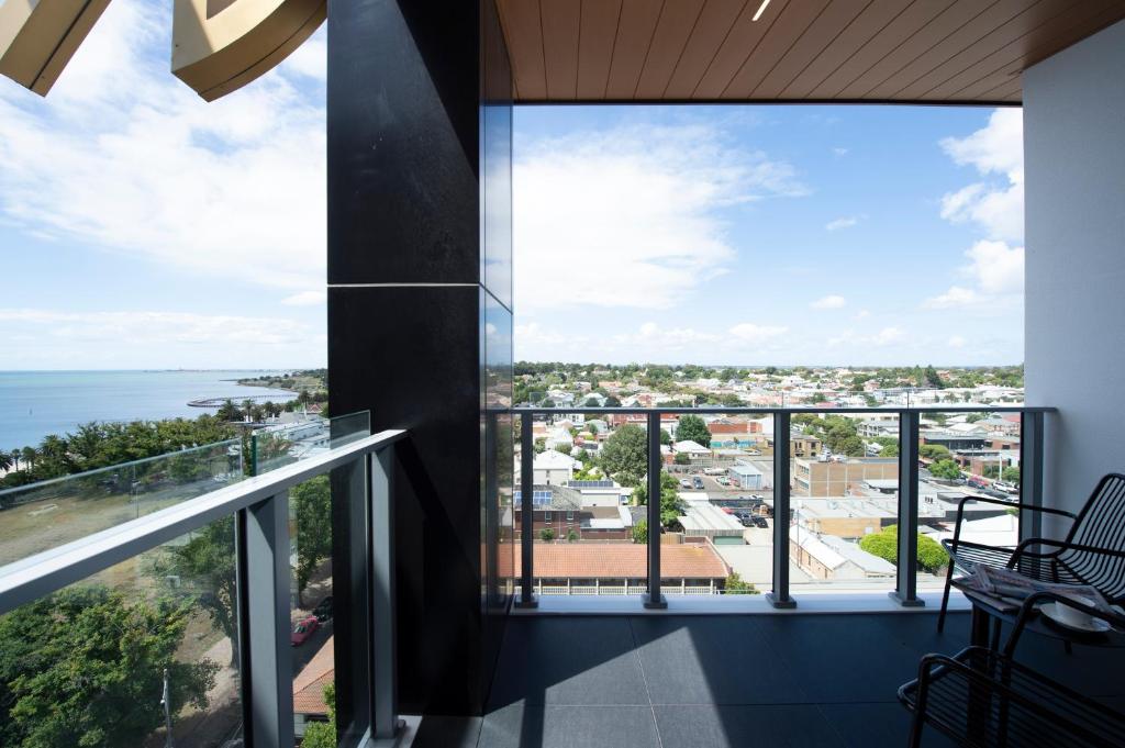 Apartment One Bedroom with Views