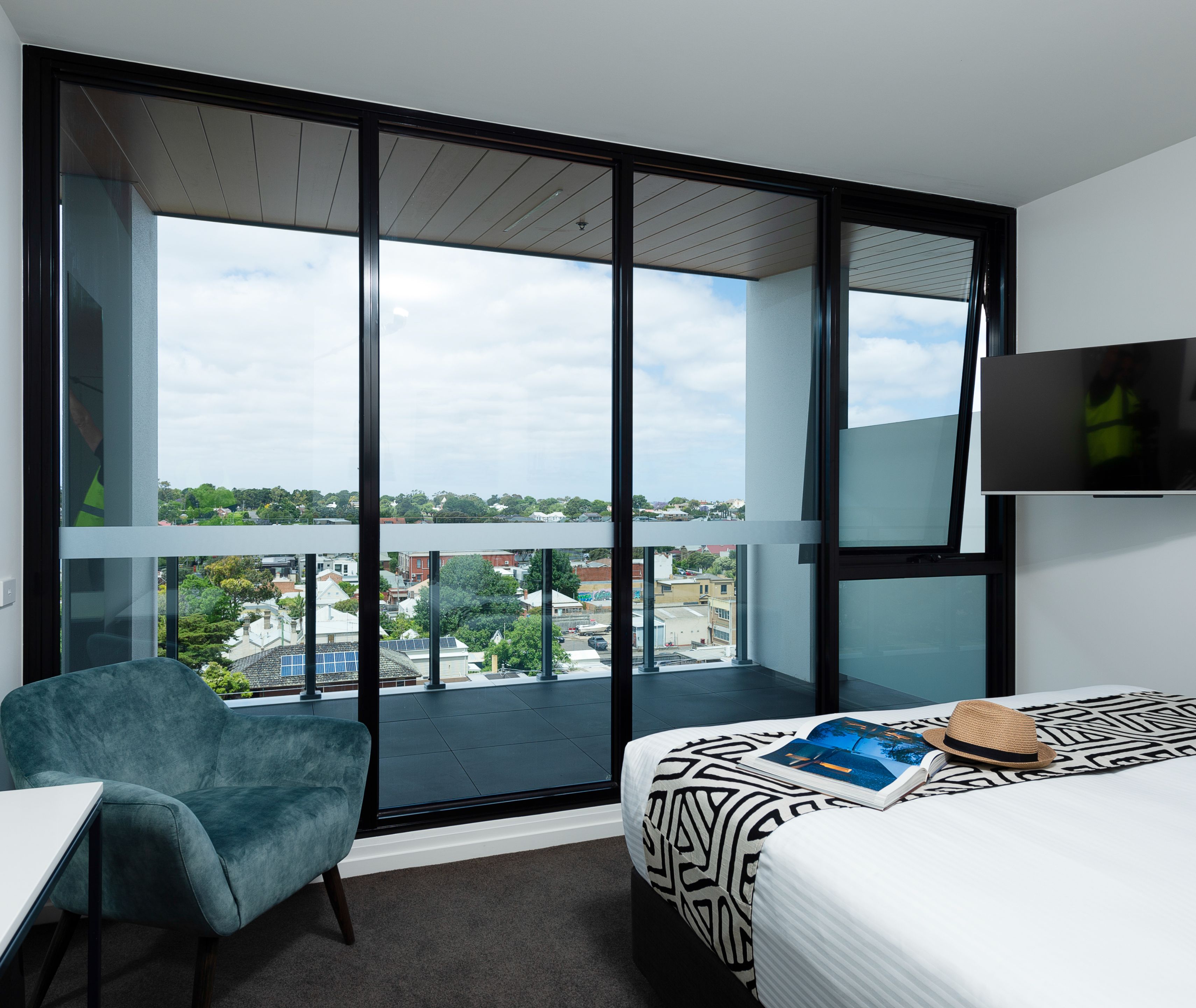 Apartment Two Bedrooms Two Bathrooms