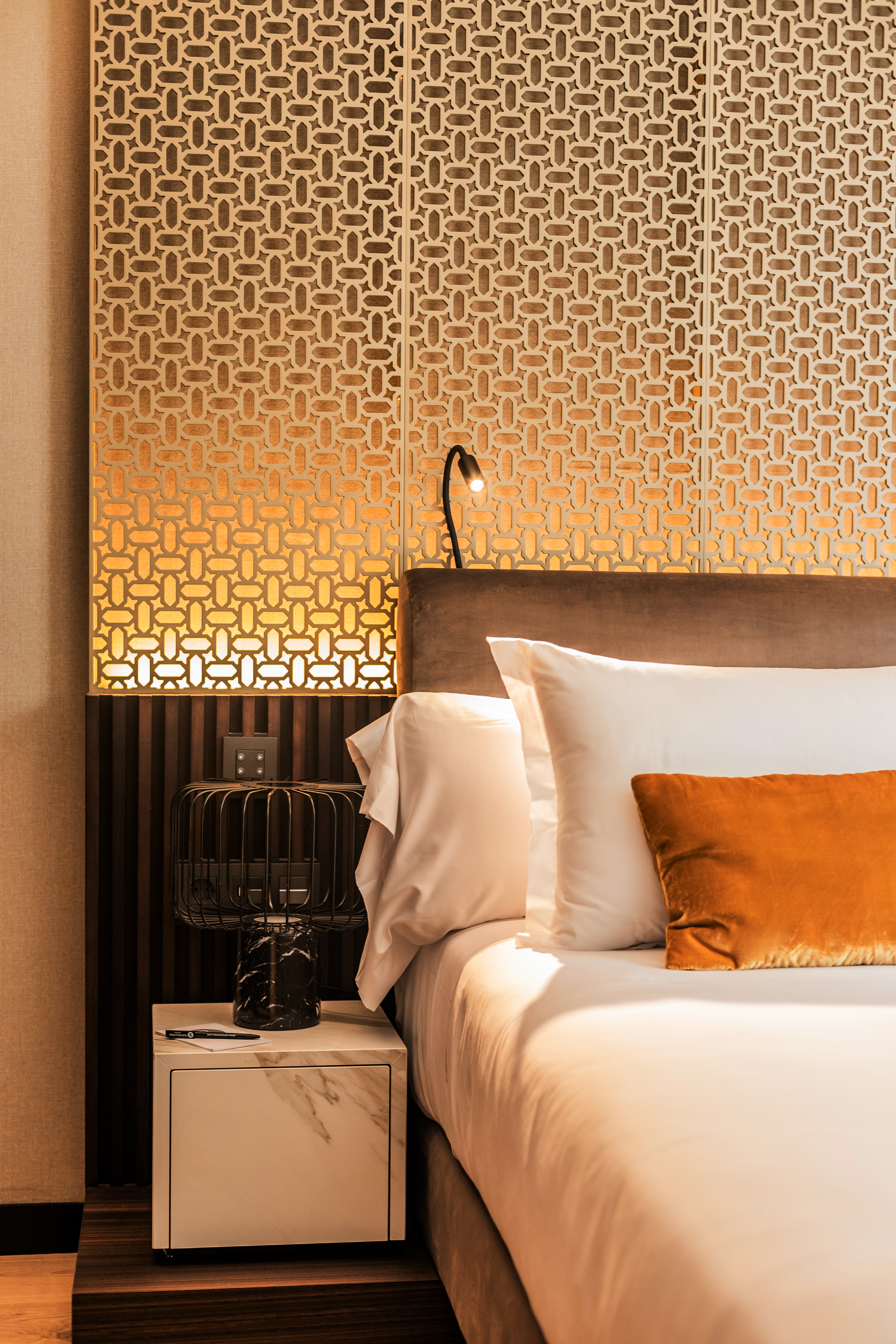 Double or Twin Standard