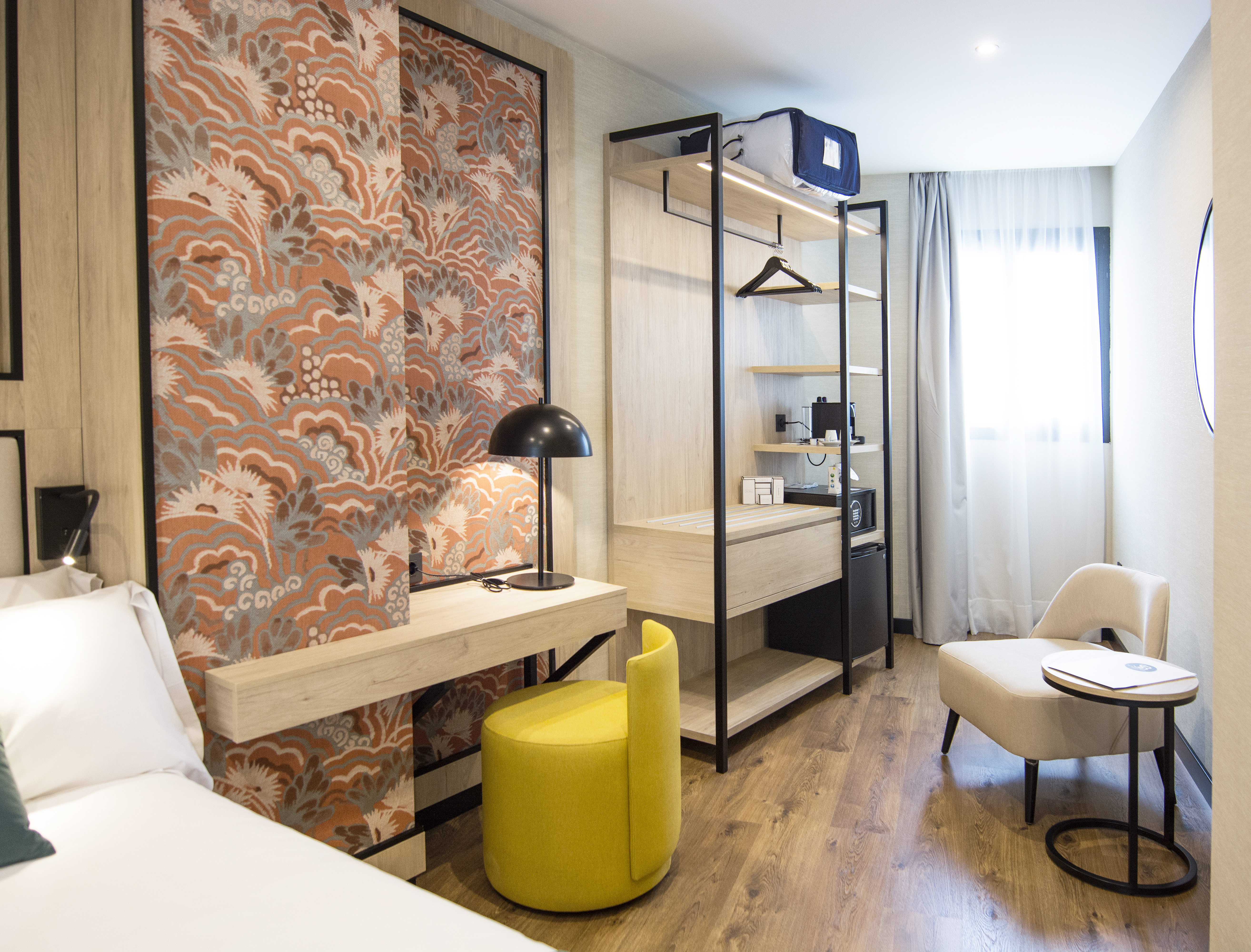 Double or Twin Standard