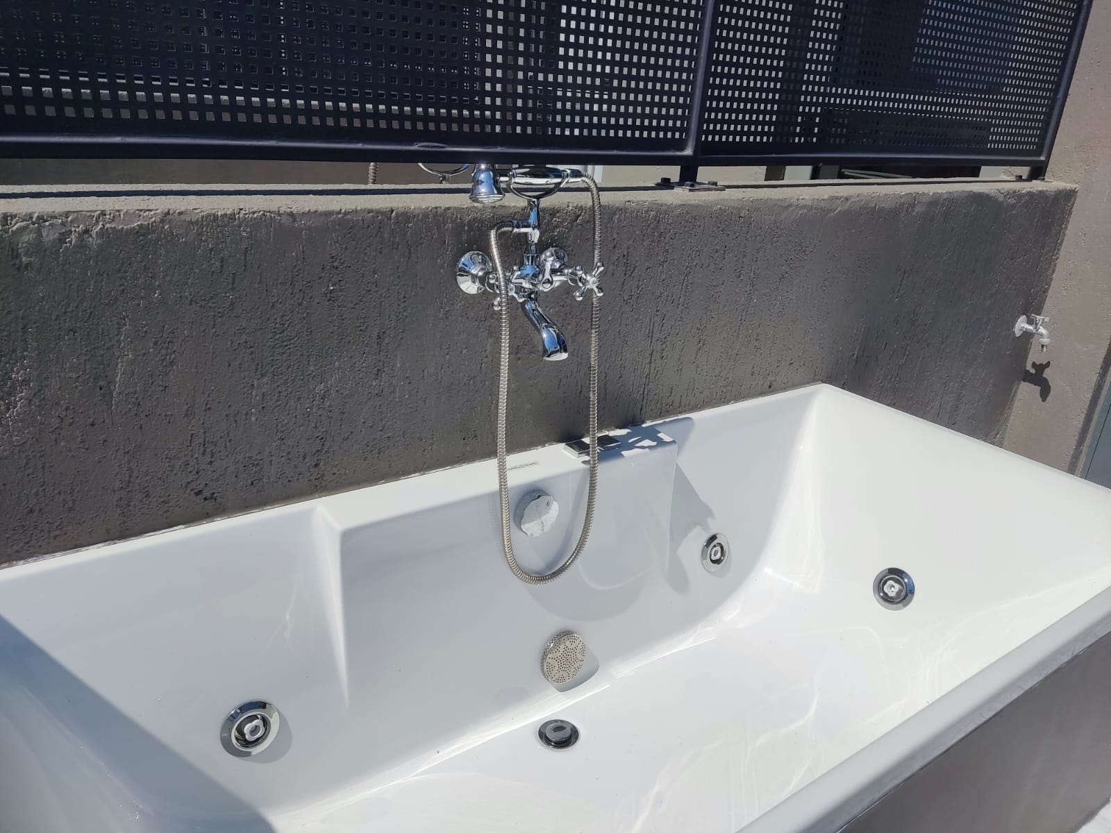 Double Deluxe with Jacuzzi