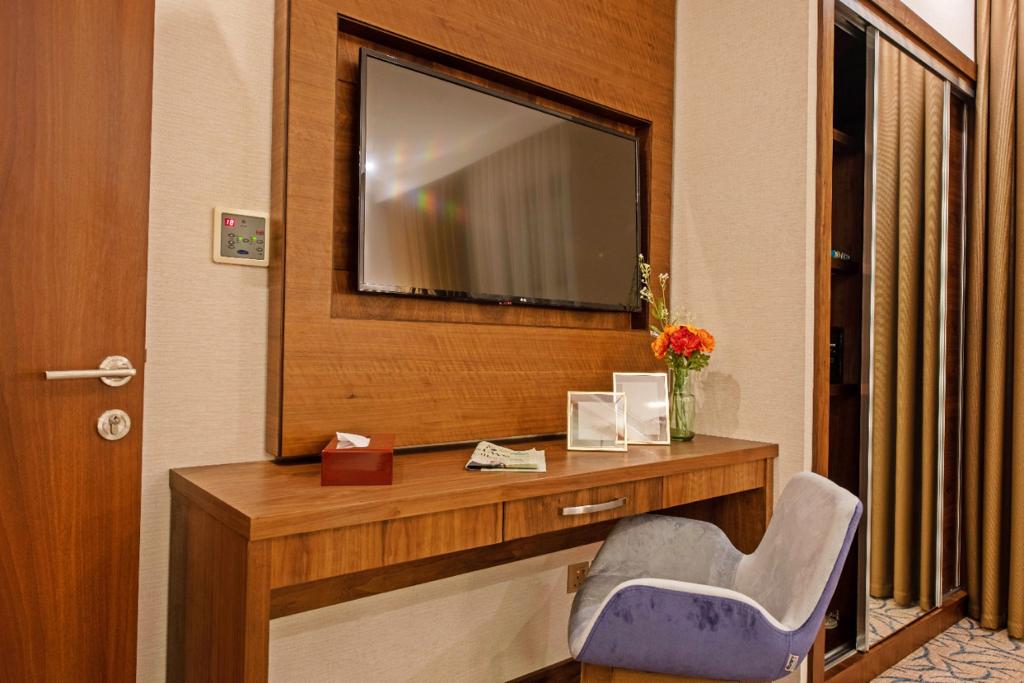 Family Room Standard