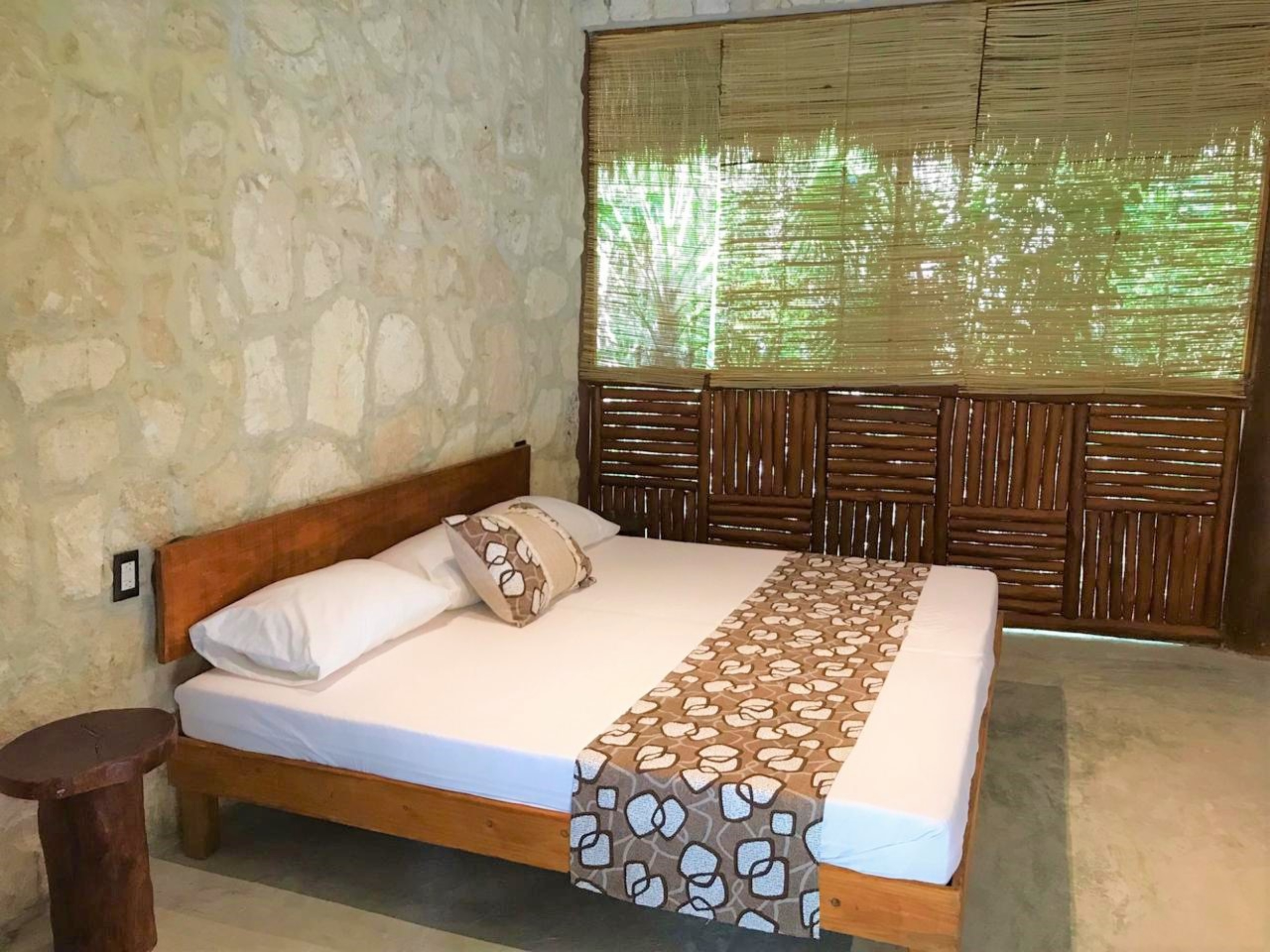 Quadruple King Size Bed