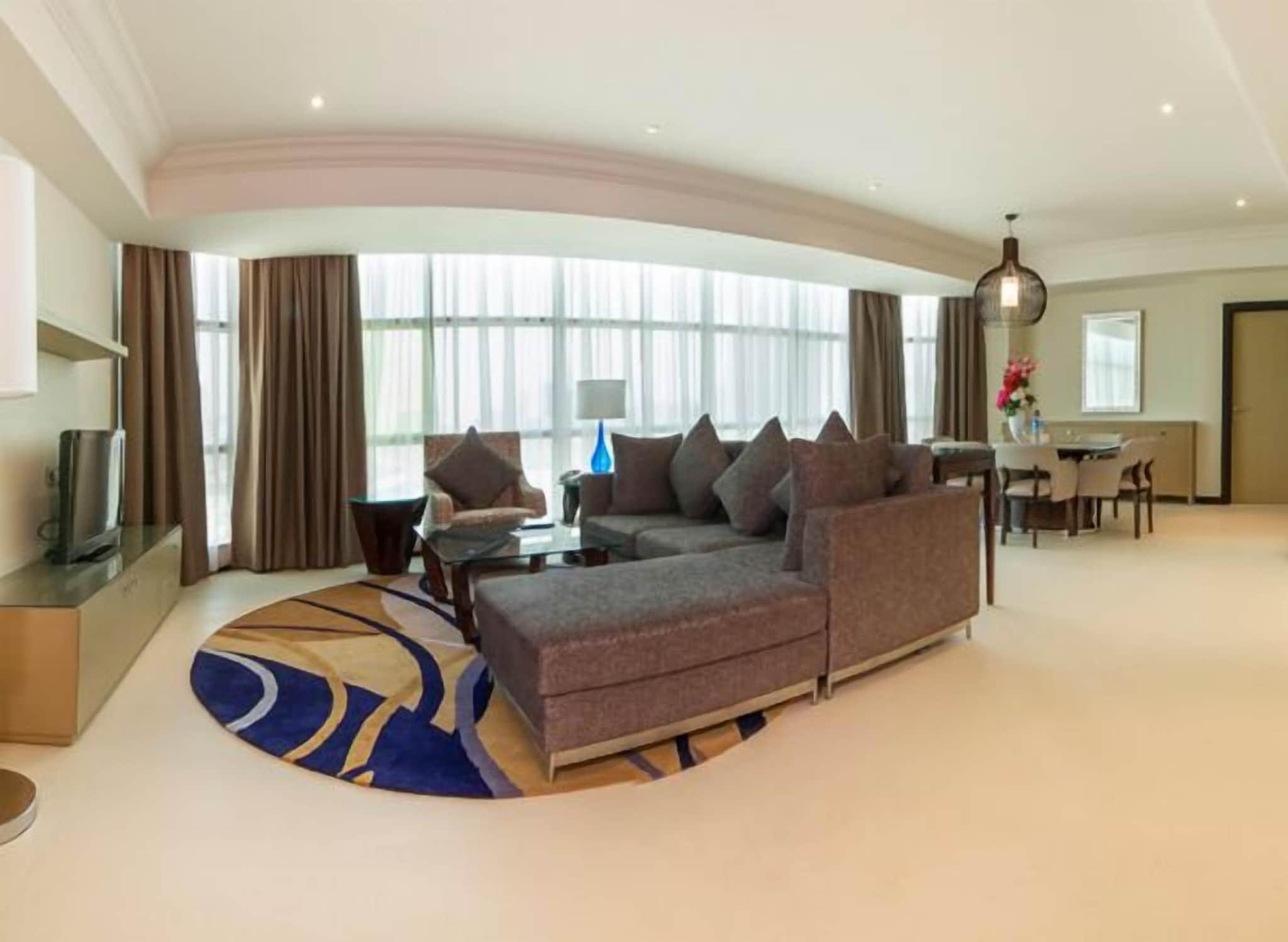 Apartment Three Beds