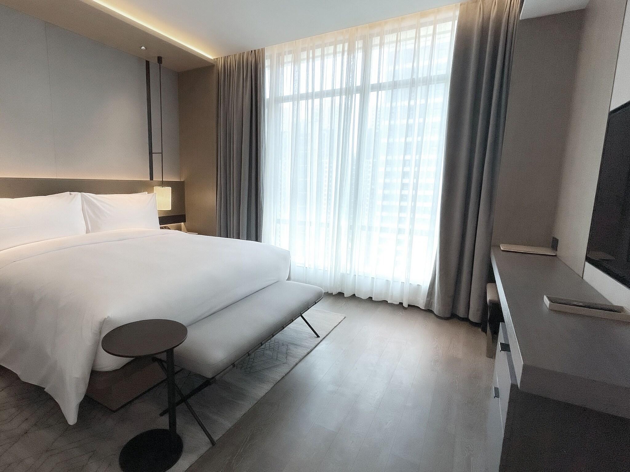 Apartment King Bed Two Bedrooms