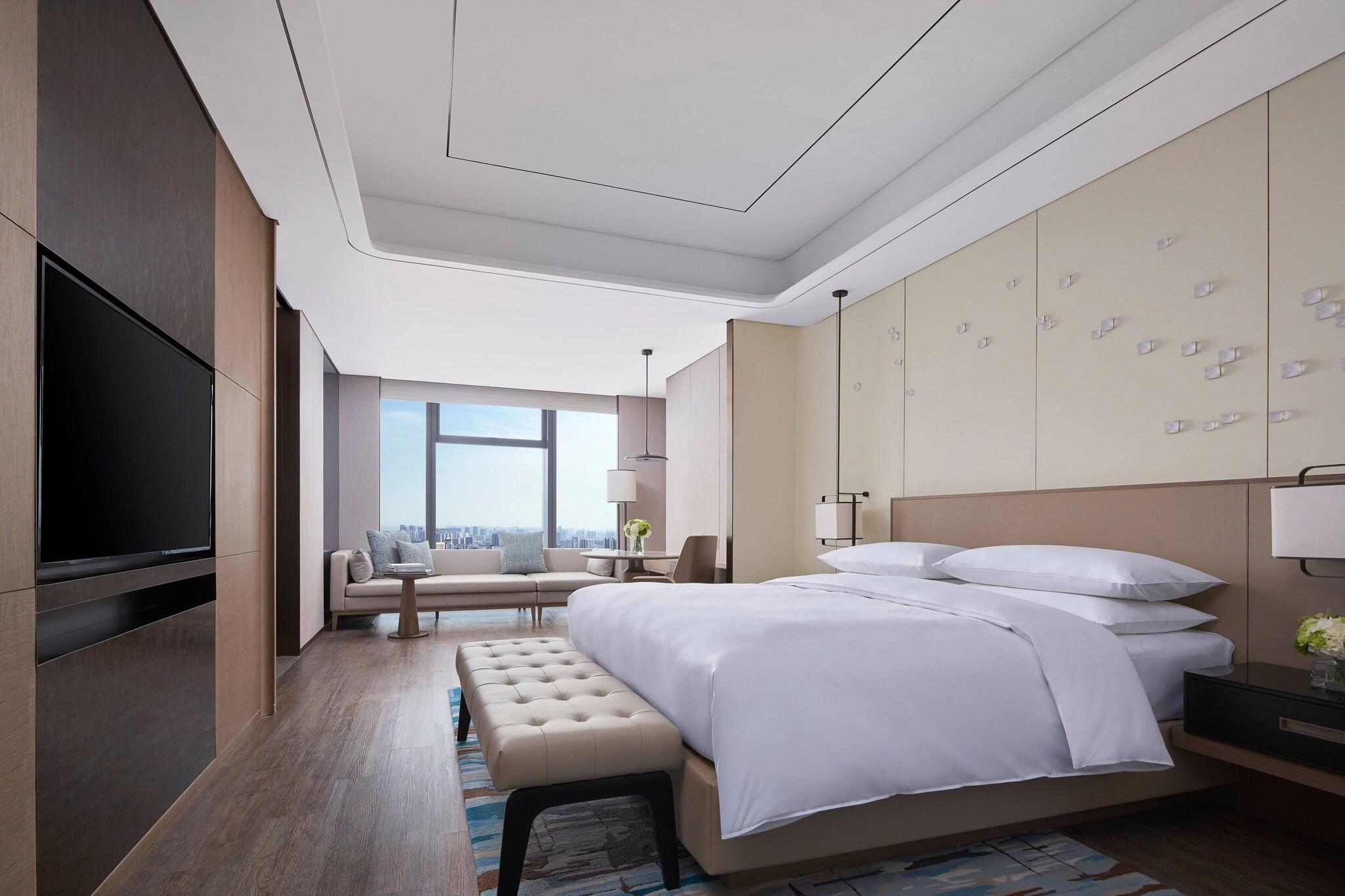 Double King Size Bed