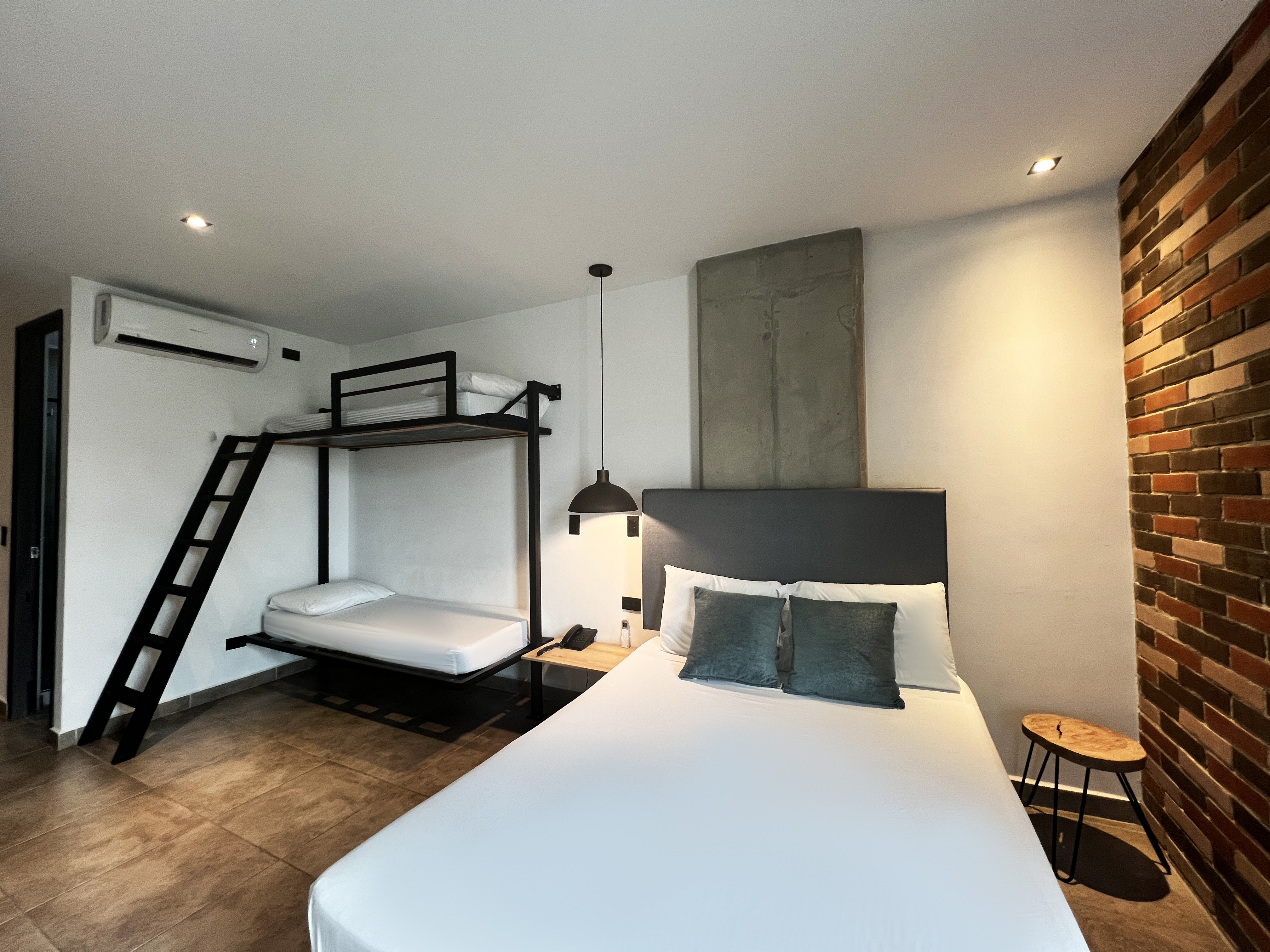 Family Room Capacity 4 One Bedroom