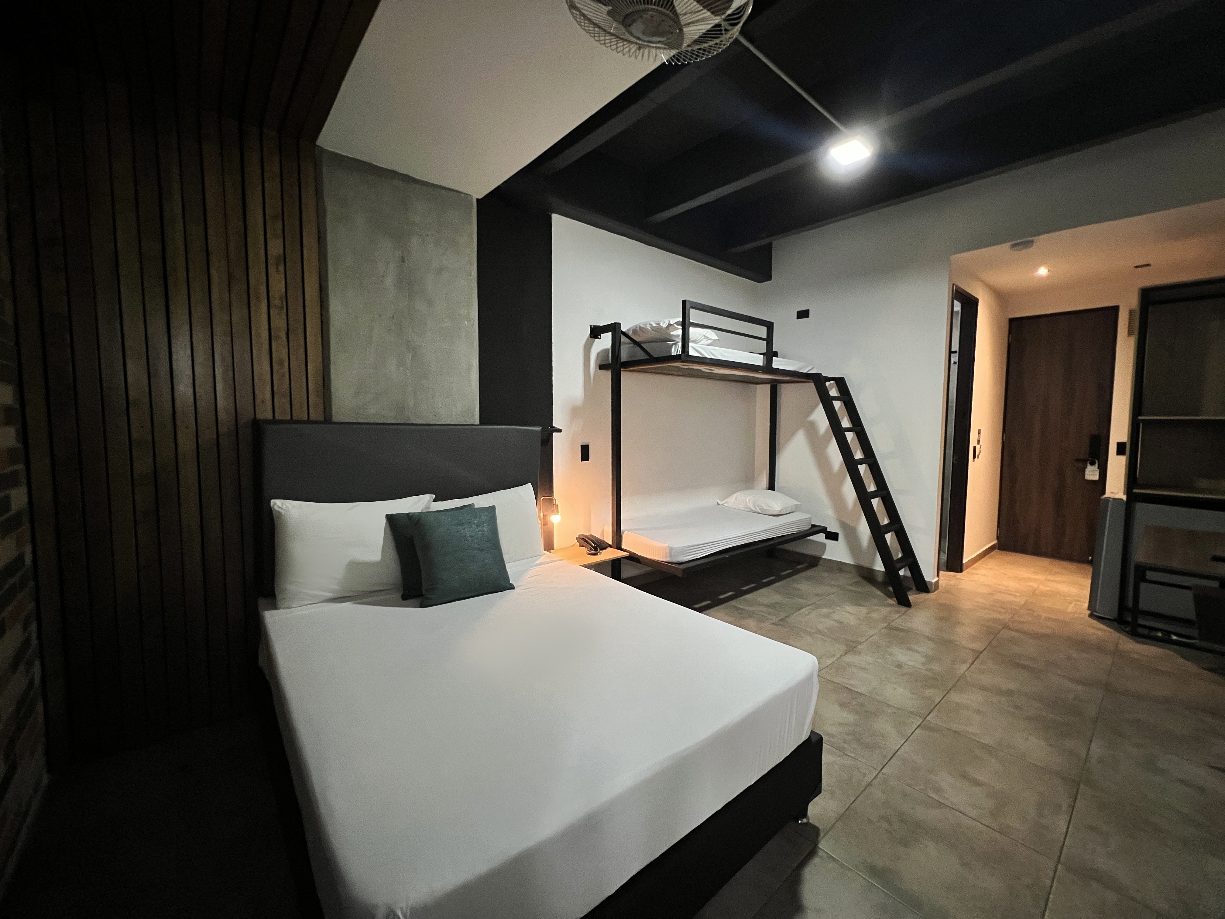 Family Room Capacity 4 One Bedroom