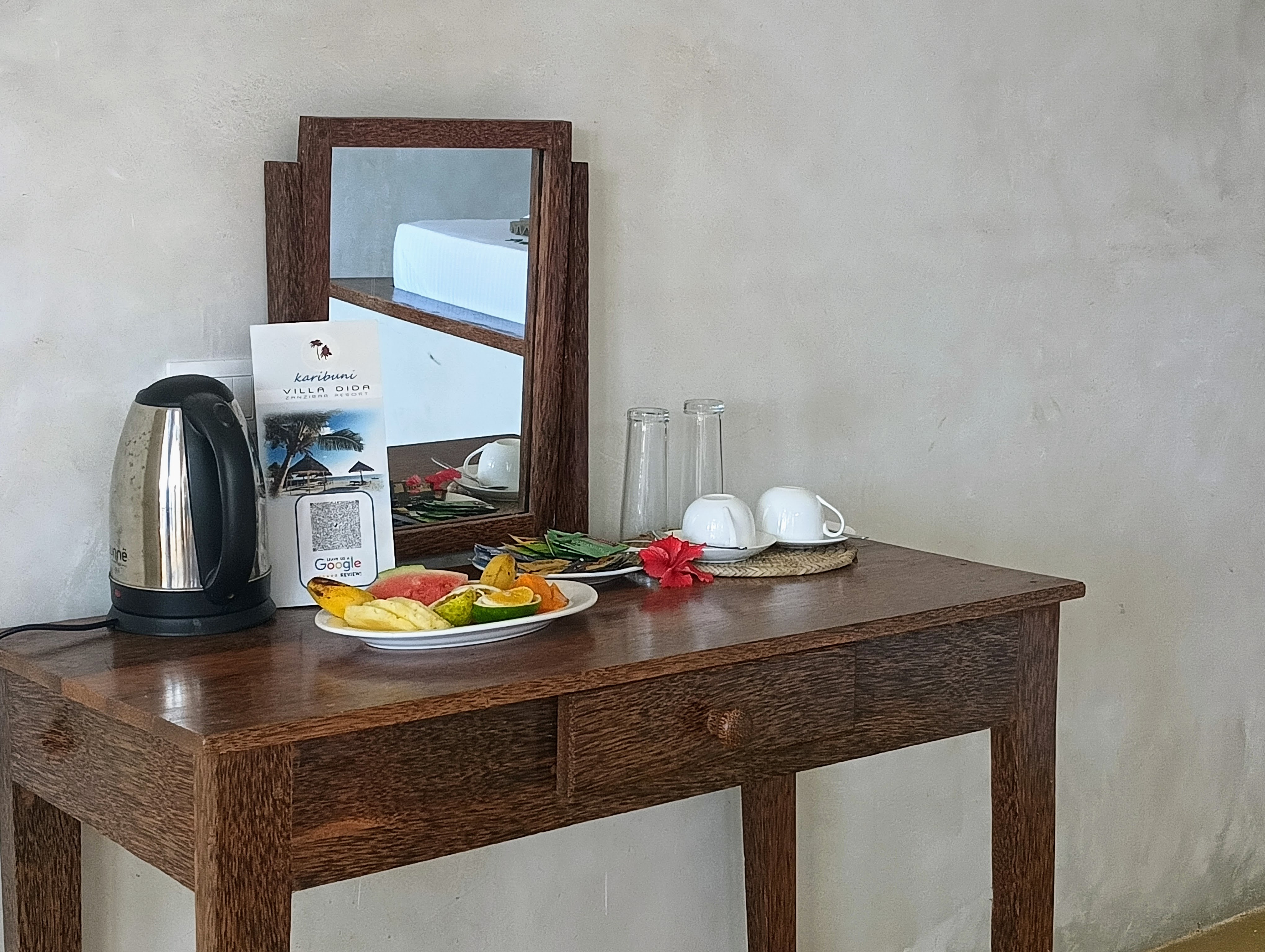 Junior Suite Ocean Front King Bed