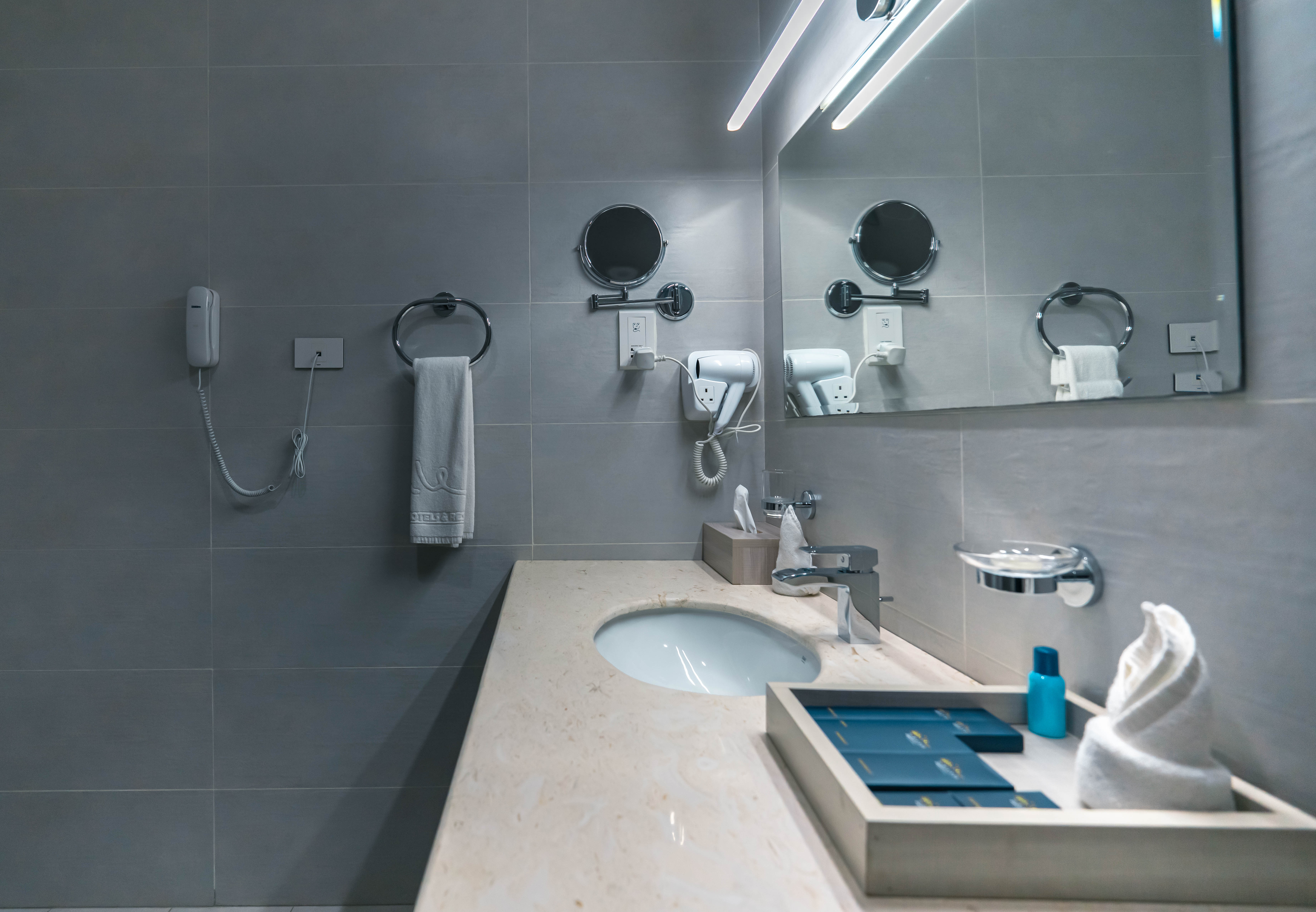 Double Premium Non Smoking