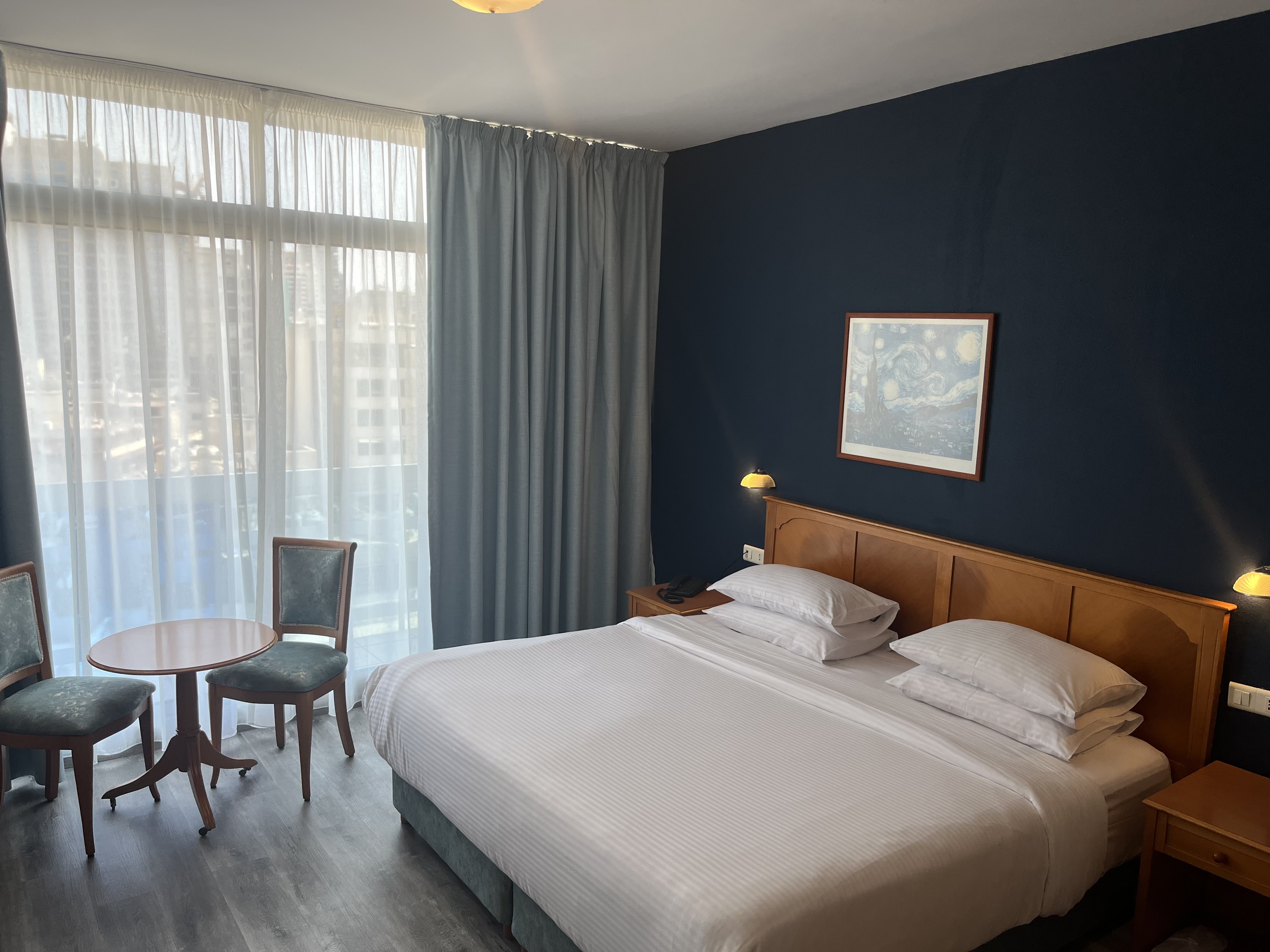 Double Deluxe King Bed