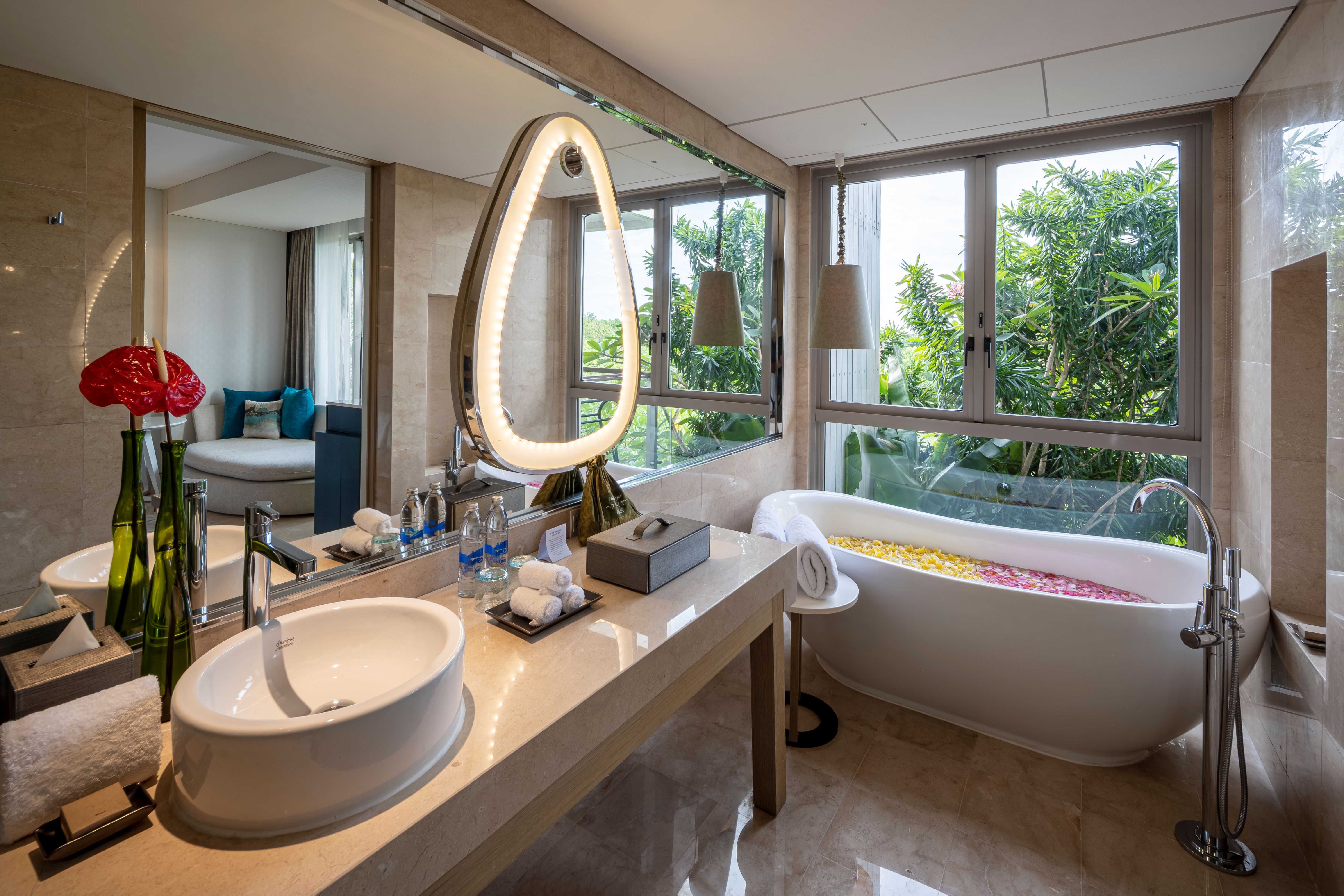 Room Two Bedrooms with Views