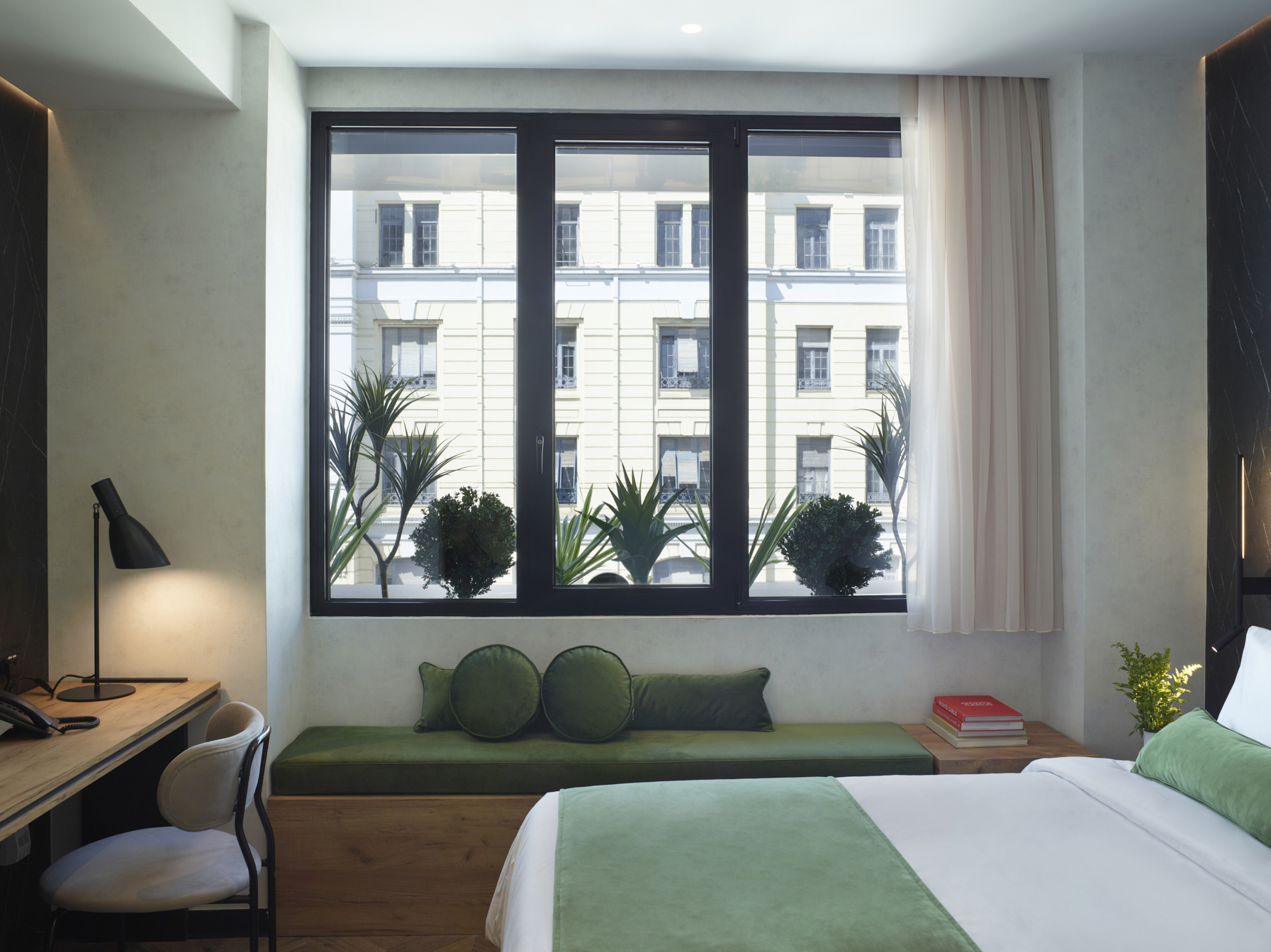 Double or Twin Standard