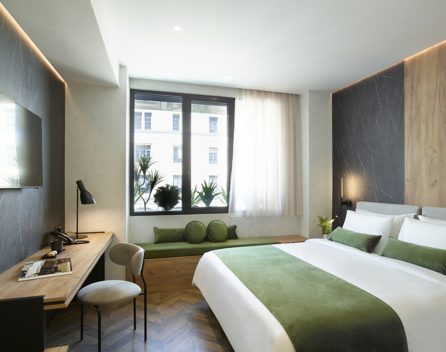 Double or Twin Standard