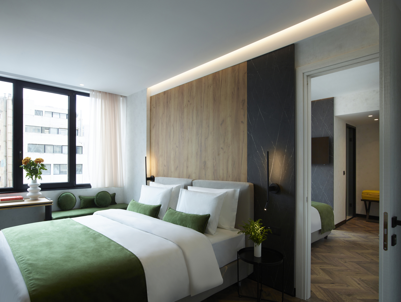 Family Room Connecting Room