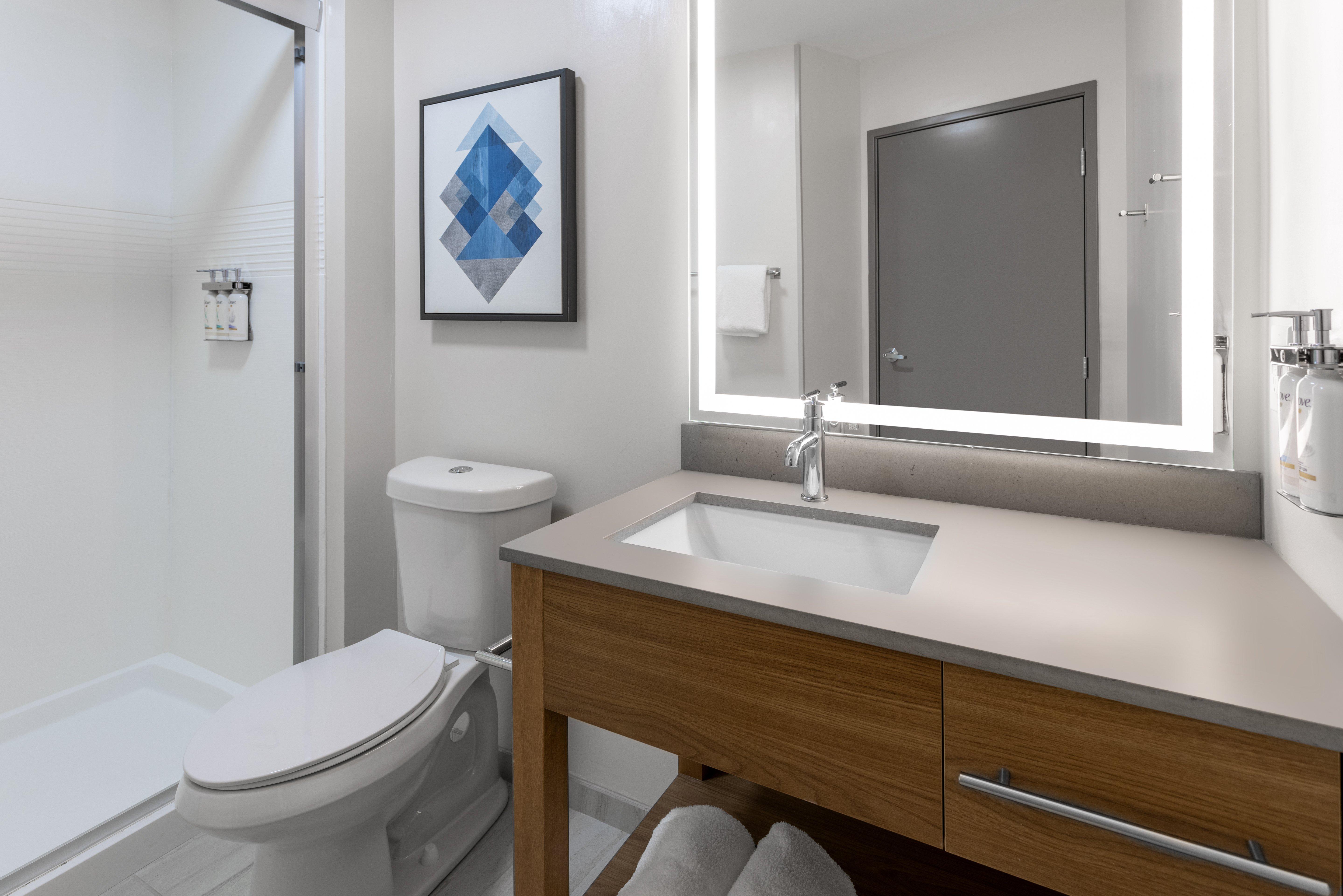 Studio King Size Bed