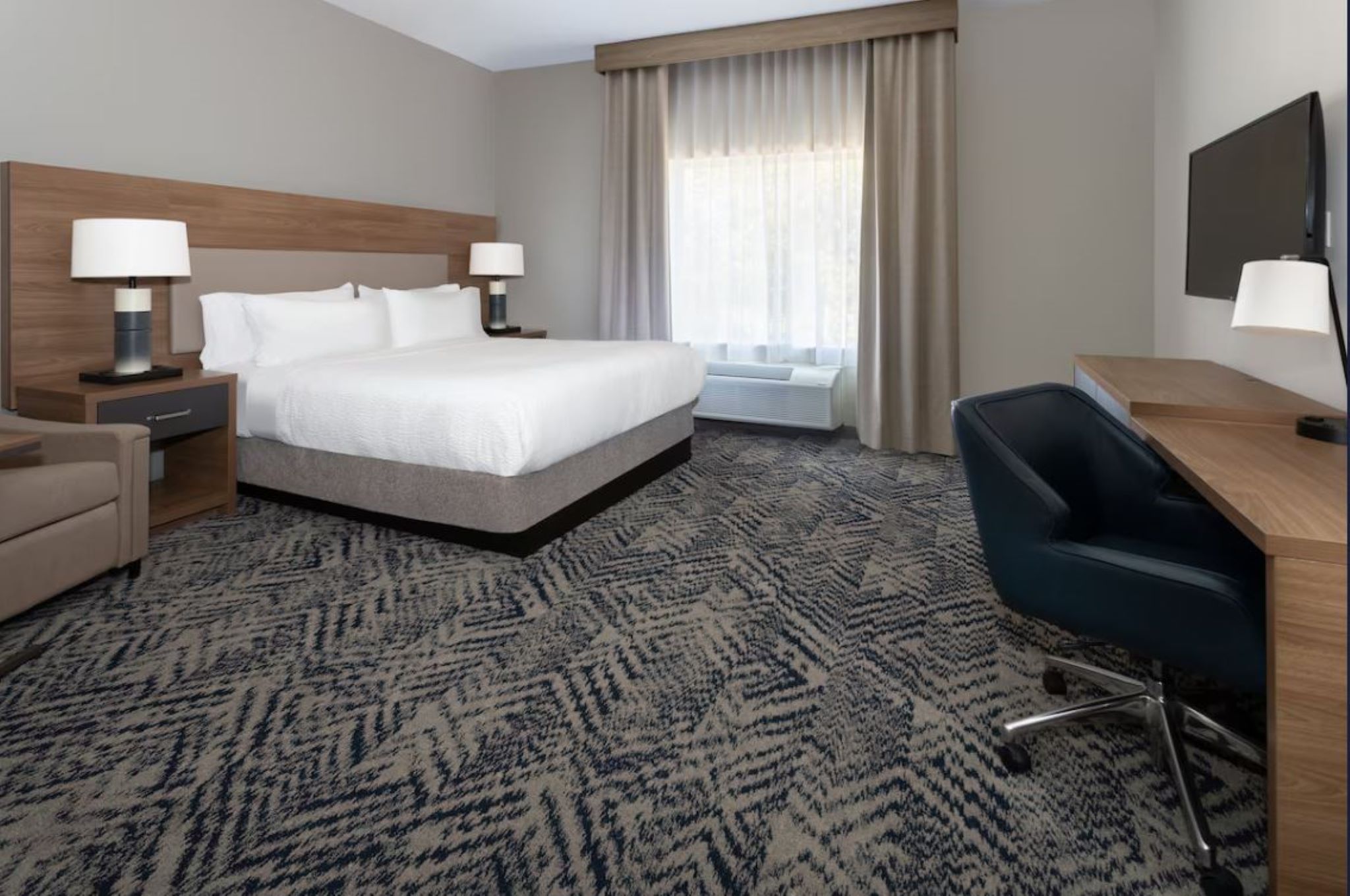 Studio King Size Bed