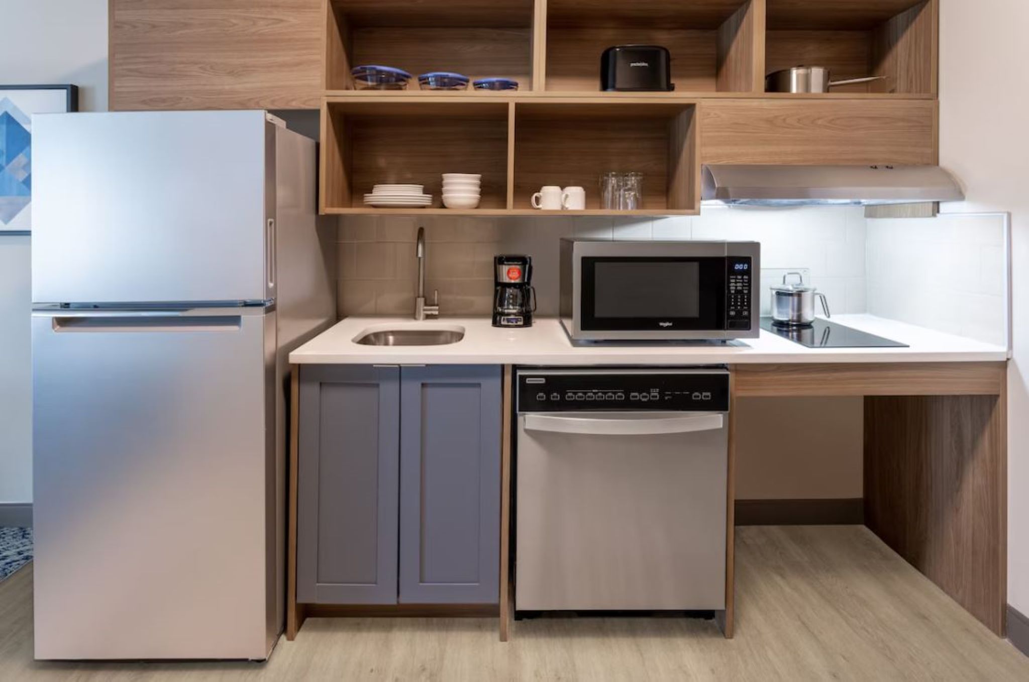 Studio King Size Bed